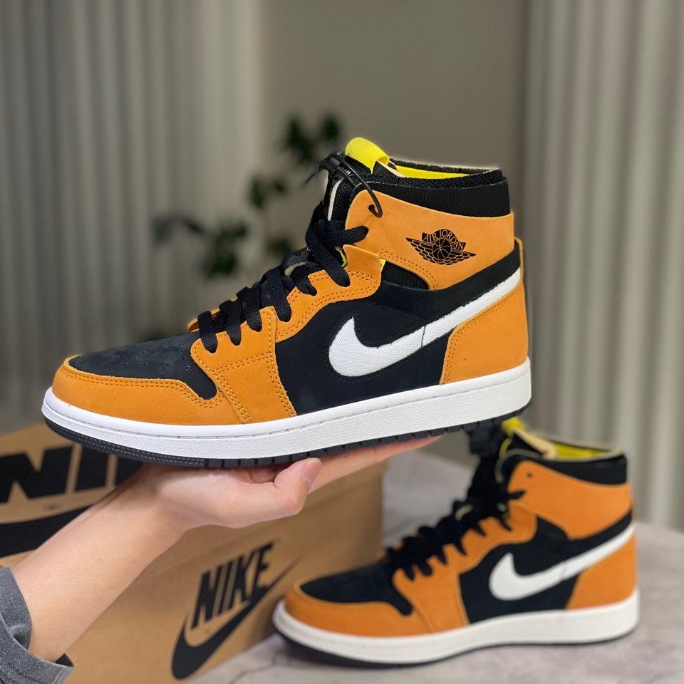 Jordan 1 Zoom Air CMFT Monarch Orange 착용 스타일 - 4