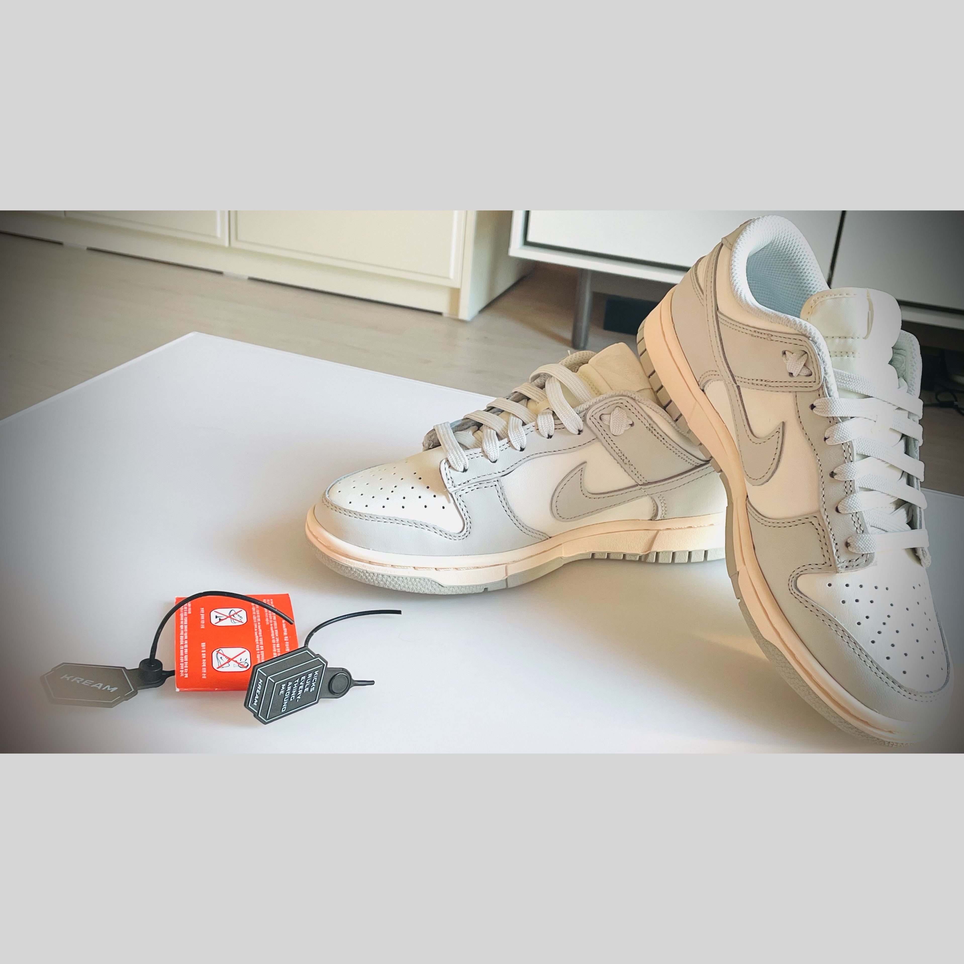 (W) Nike Dunk Low Light Bone 착용 스타일 - 2