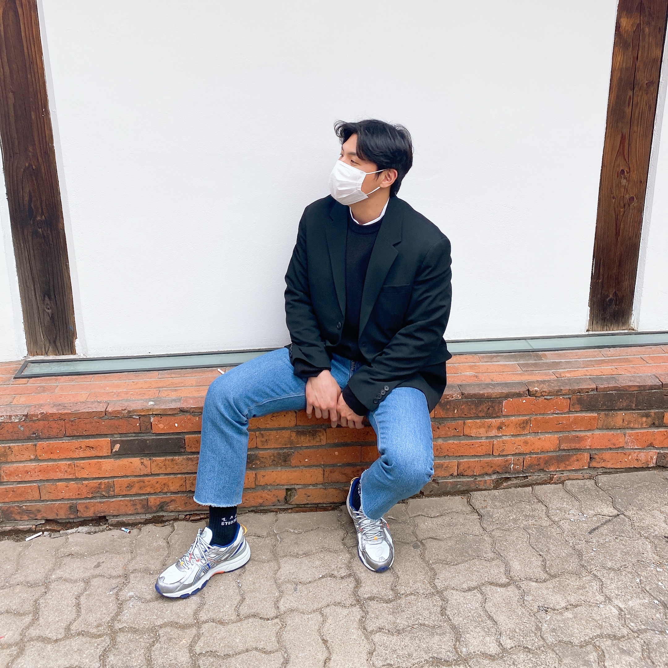 Asics x IAB Studio Gel-Venture 6, IAB Studio Socks Pack Black Navy White 착용 스타일