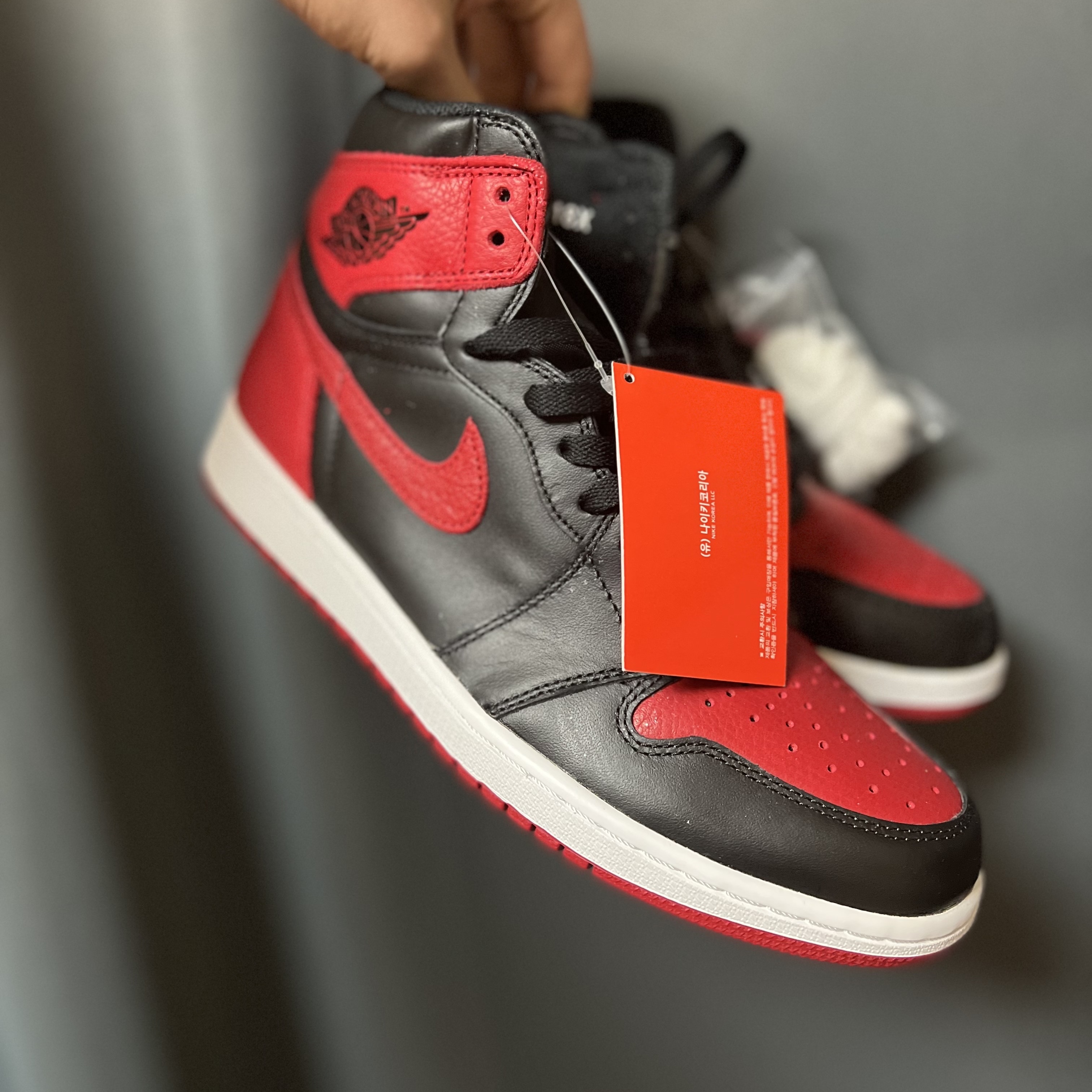 Jordan 1 Retro High OG Bred Banned 2016 착용 스타일 - 1