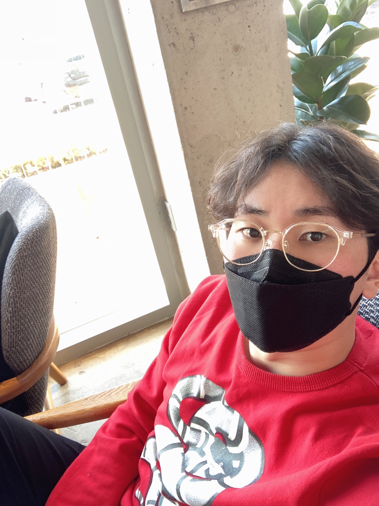 KREAM 프로필 이미지