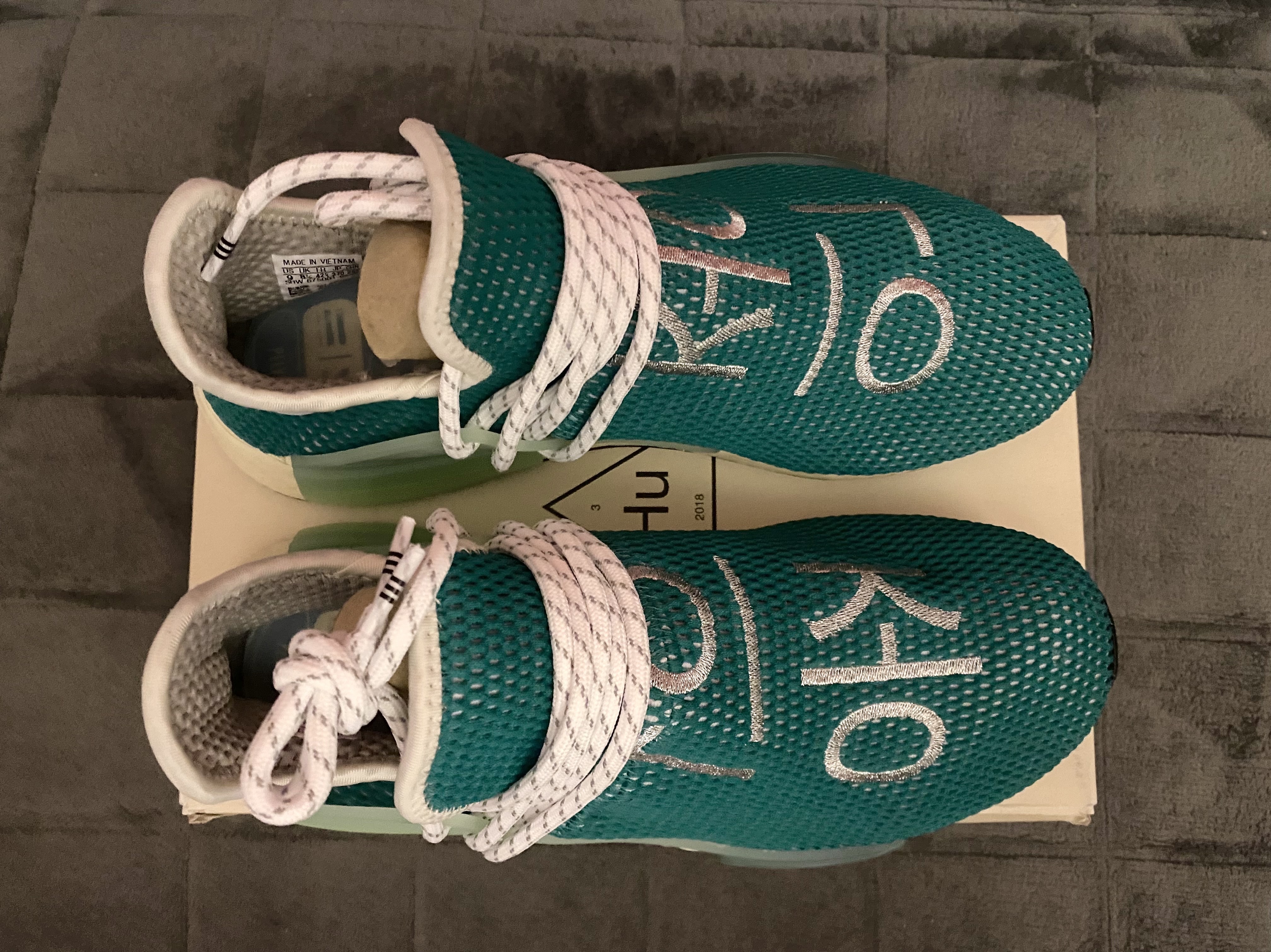 Adidas x Pharrell Williams Hu NMD Dash Green 착용 스타일 - 2
