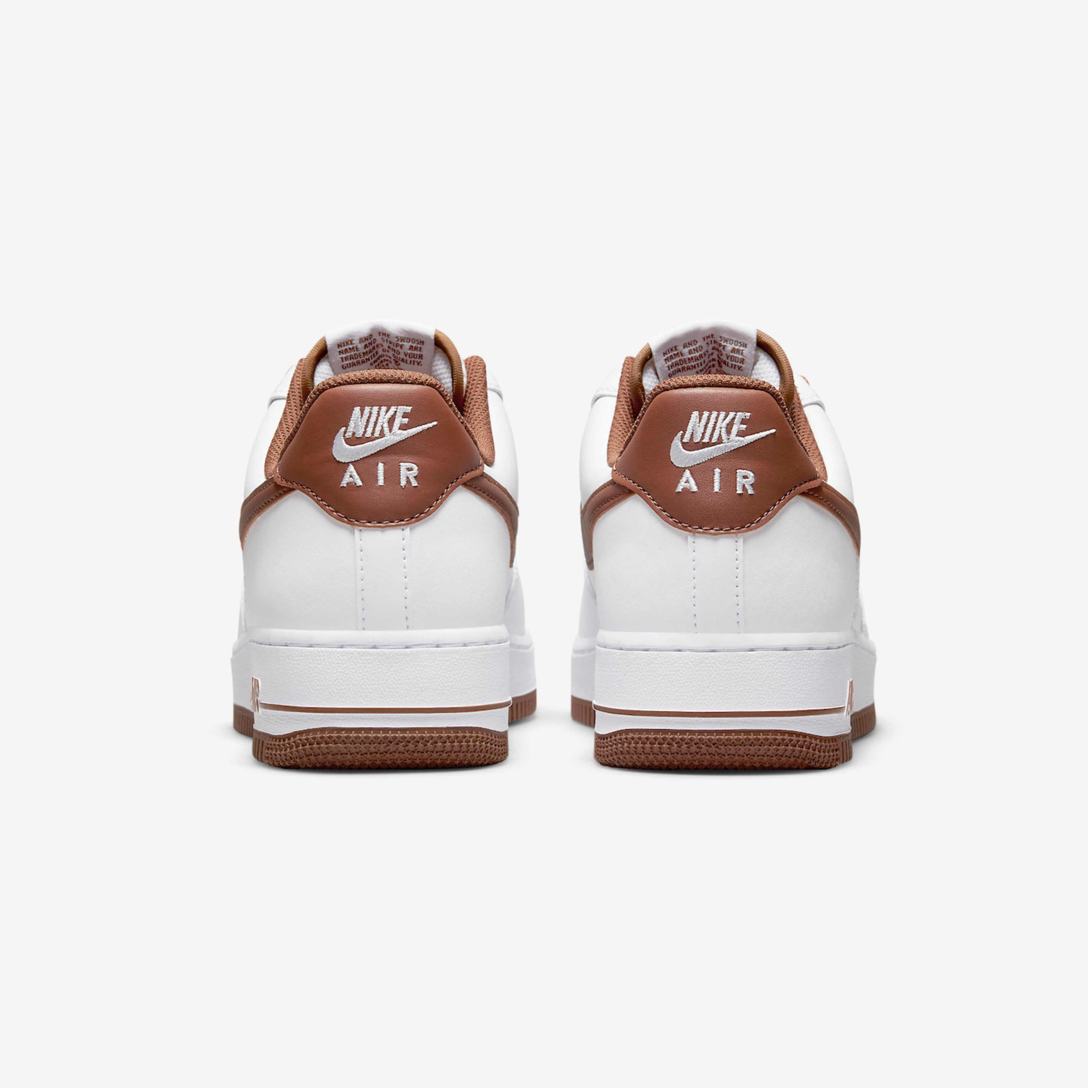 Nike Air Force 1 '07 Pecan 착용 스타일 - 5