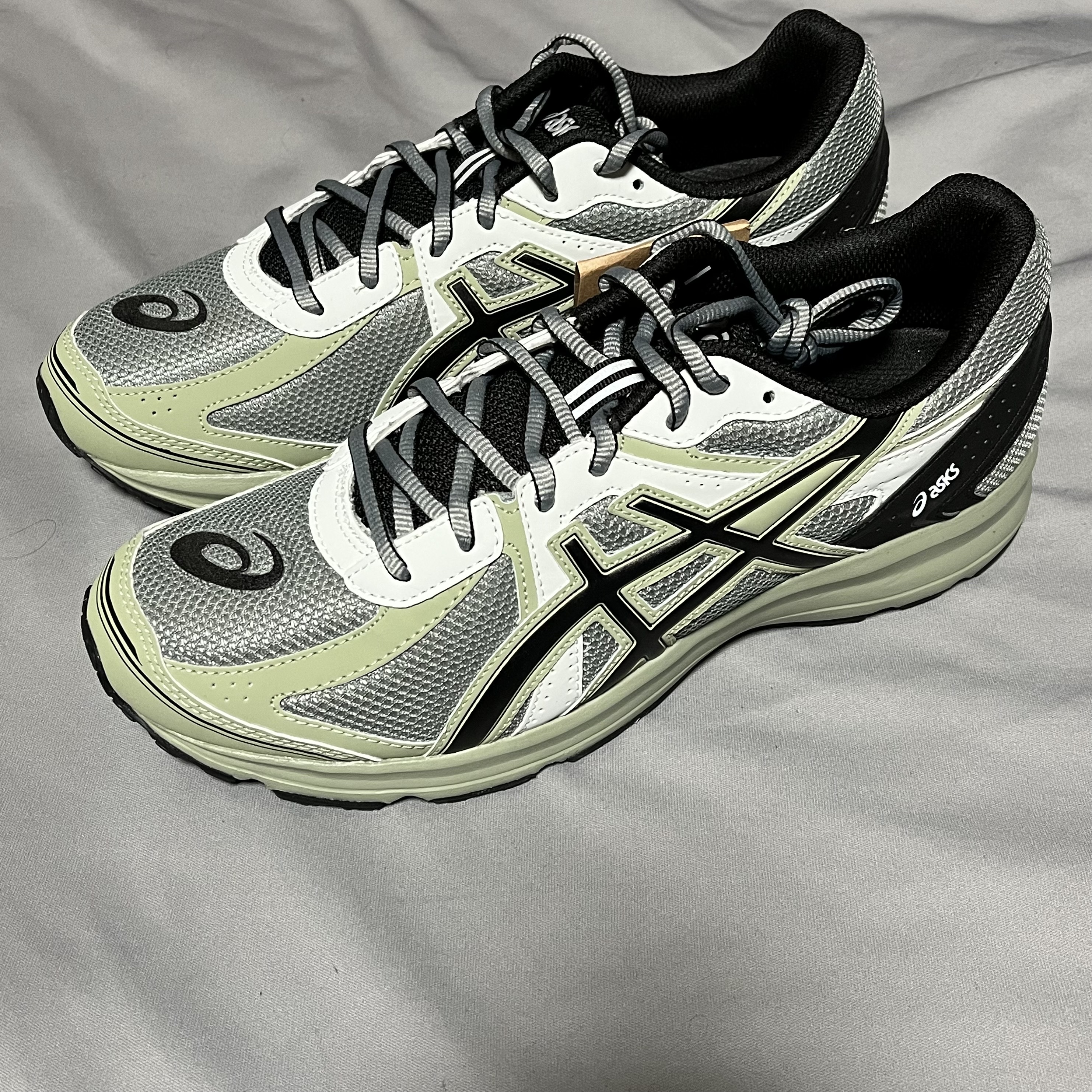 Asics Jog 100 S Sheet Rock - 2E Wide 착용 스타일