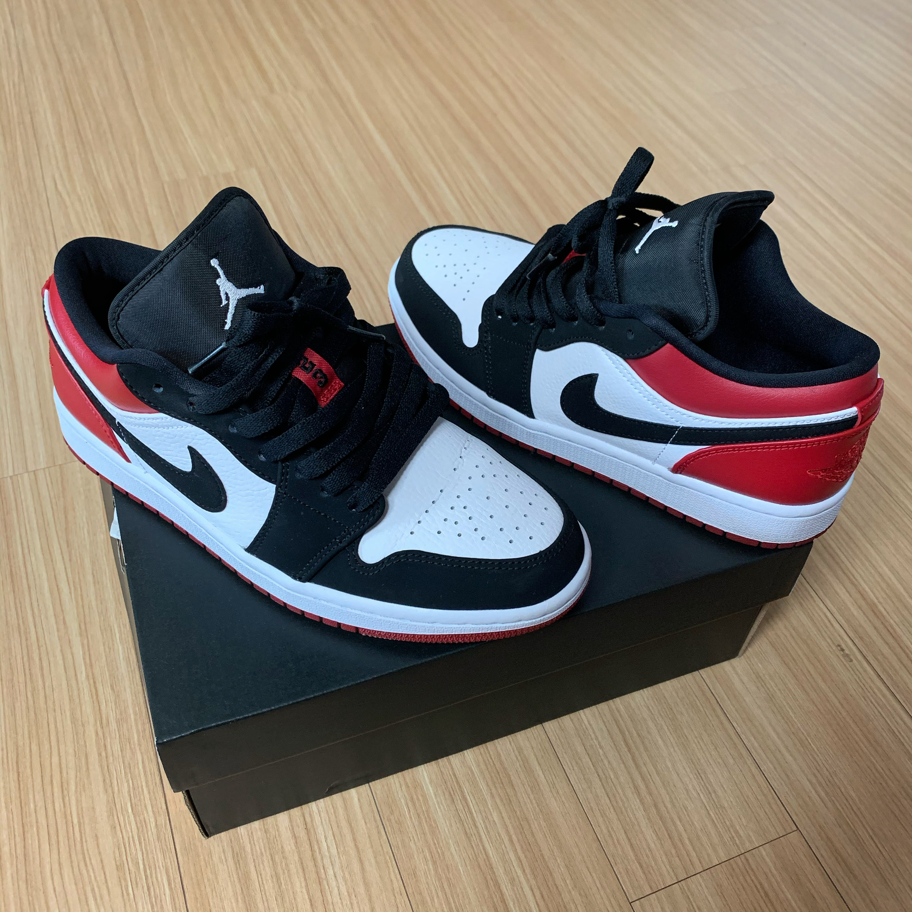 Jordan 1 Low Black Toe 착용 스타일