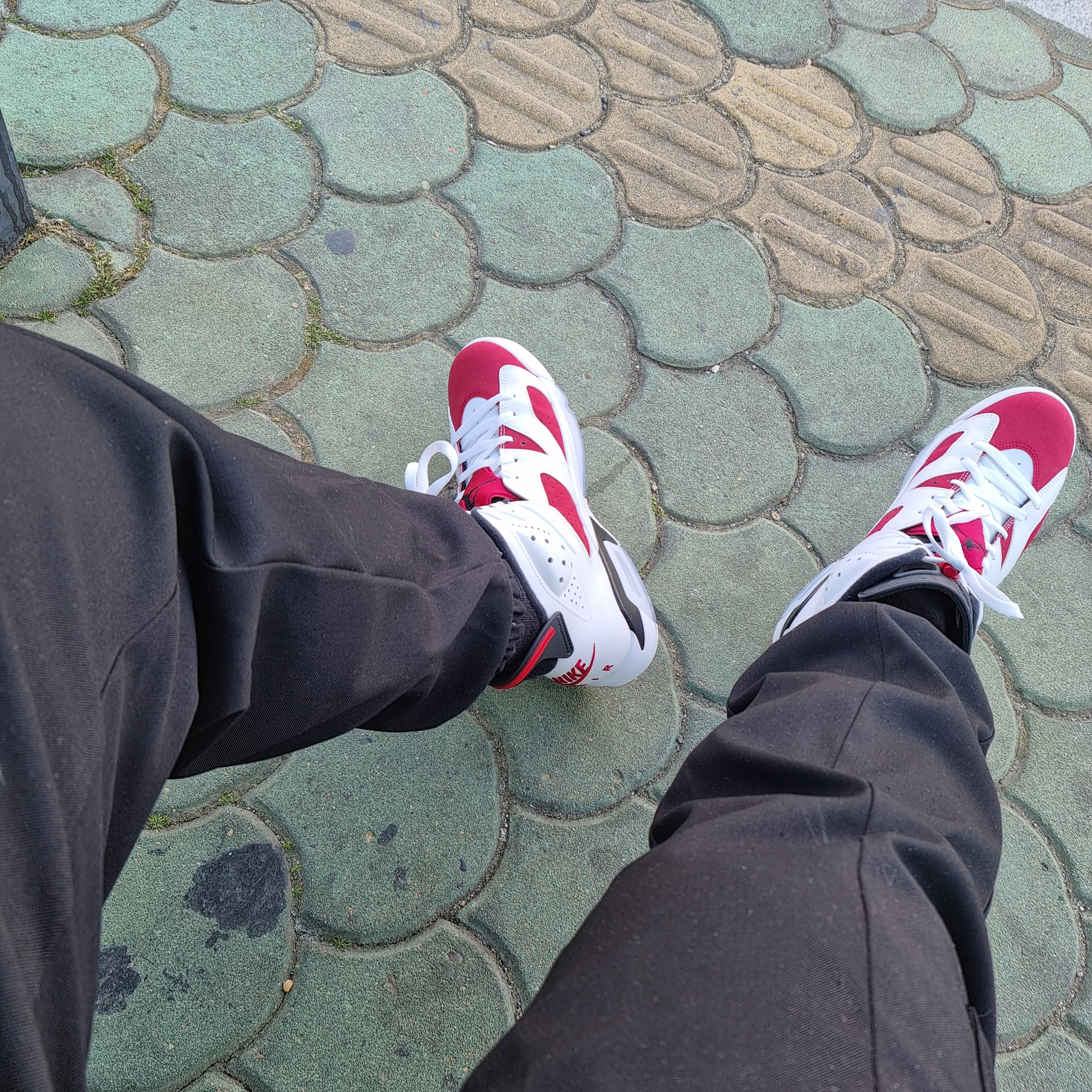 Jordan 6 Retro Carmine 2021 착용 스타일 - 1