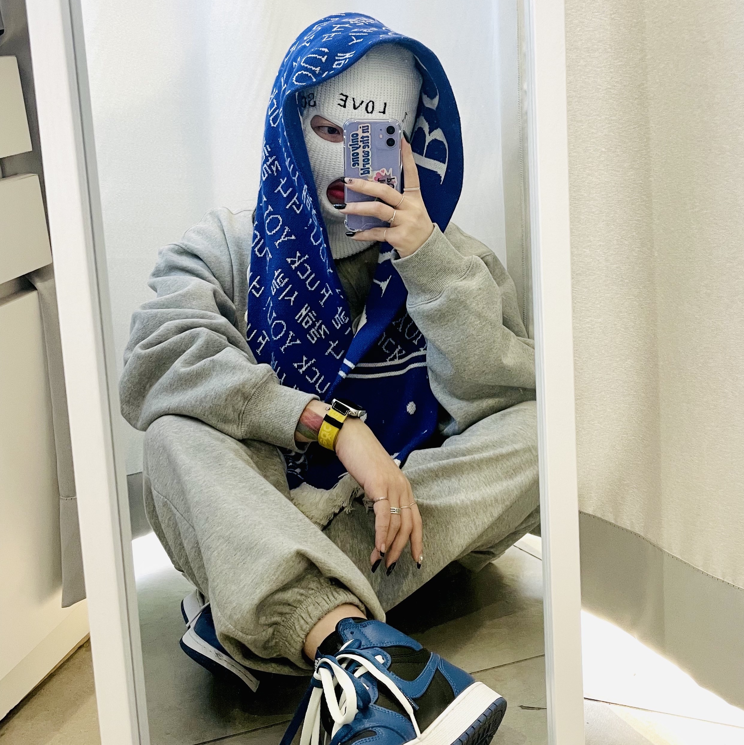 Jordan 1 Retro High OG Dark Marina Blue, (GS) Jordan 1 Retro High OG Dark Marina Blue 착용 스타일 - 1