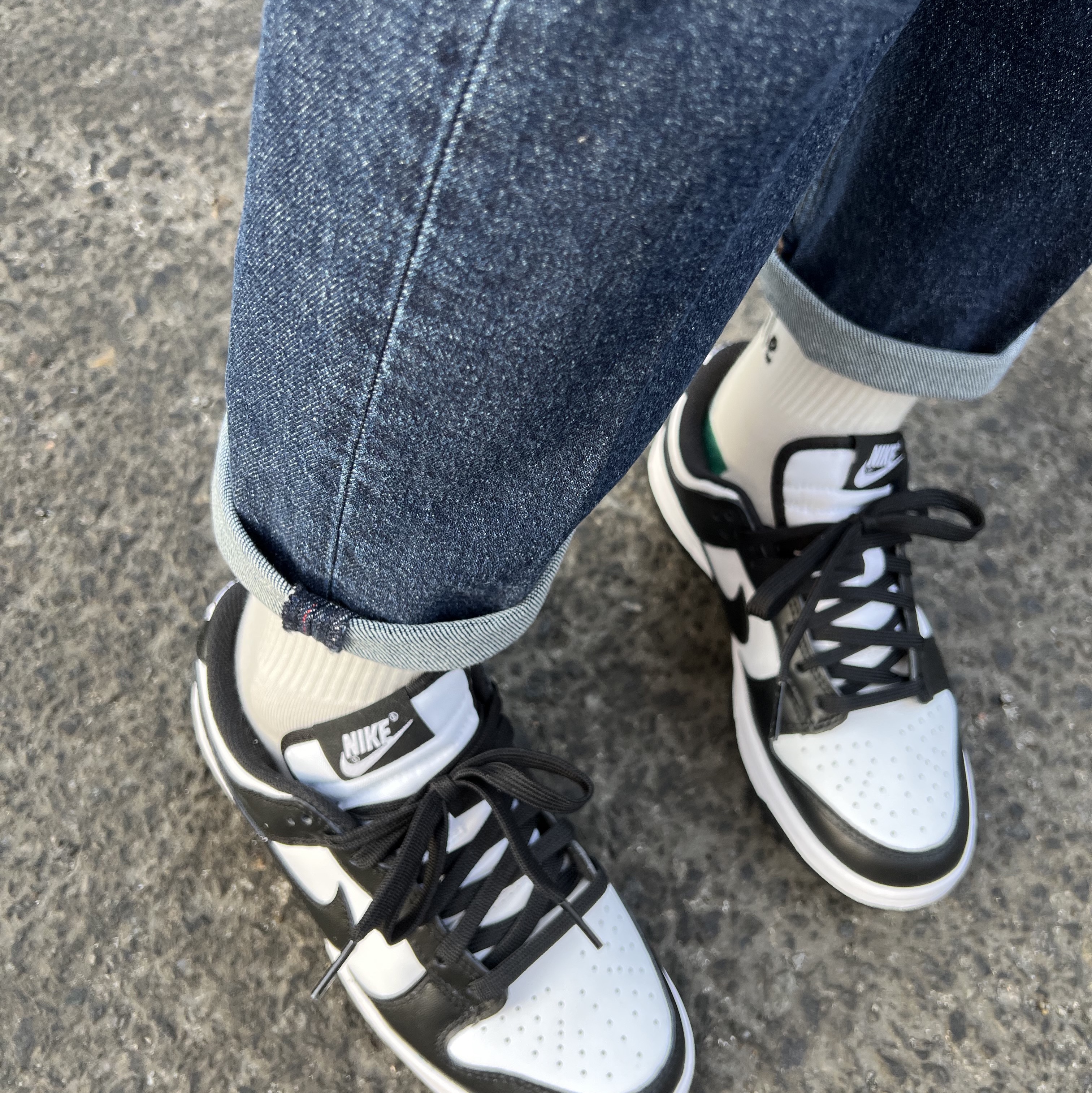 (W) Nike Dunk Low Black 착용 스타일 - 3