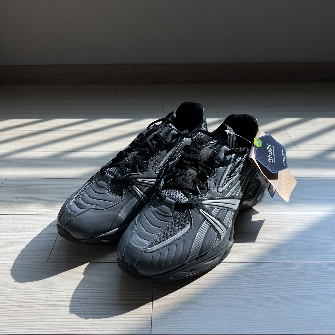 Asics HN2-S Protoblast Steel Grey 착용 스타일 - 5