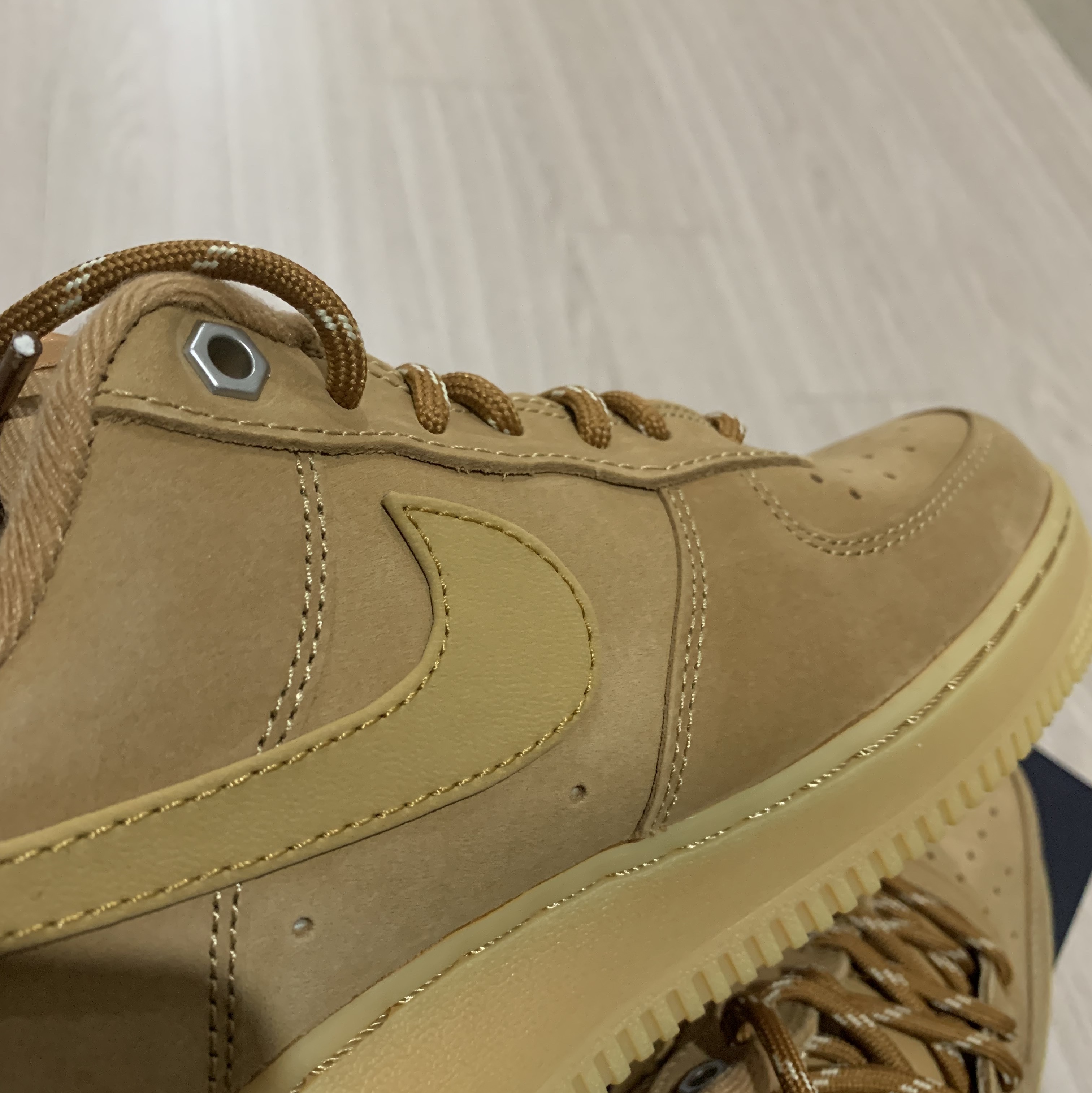 Nike Air Force 1 '07 WB Flax 착용 스타일 - 4