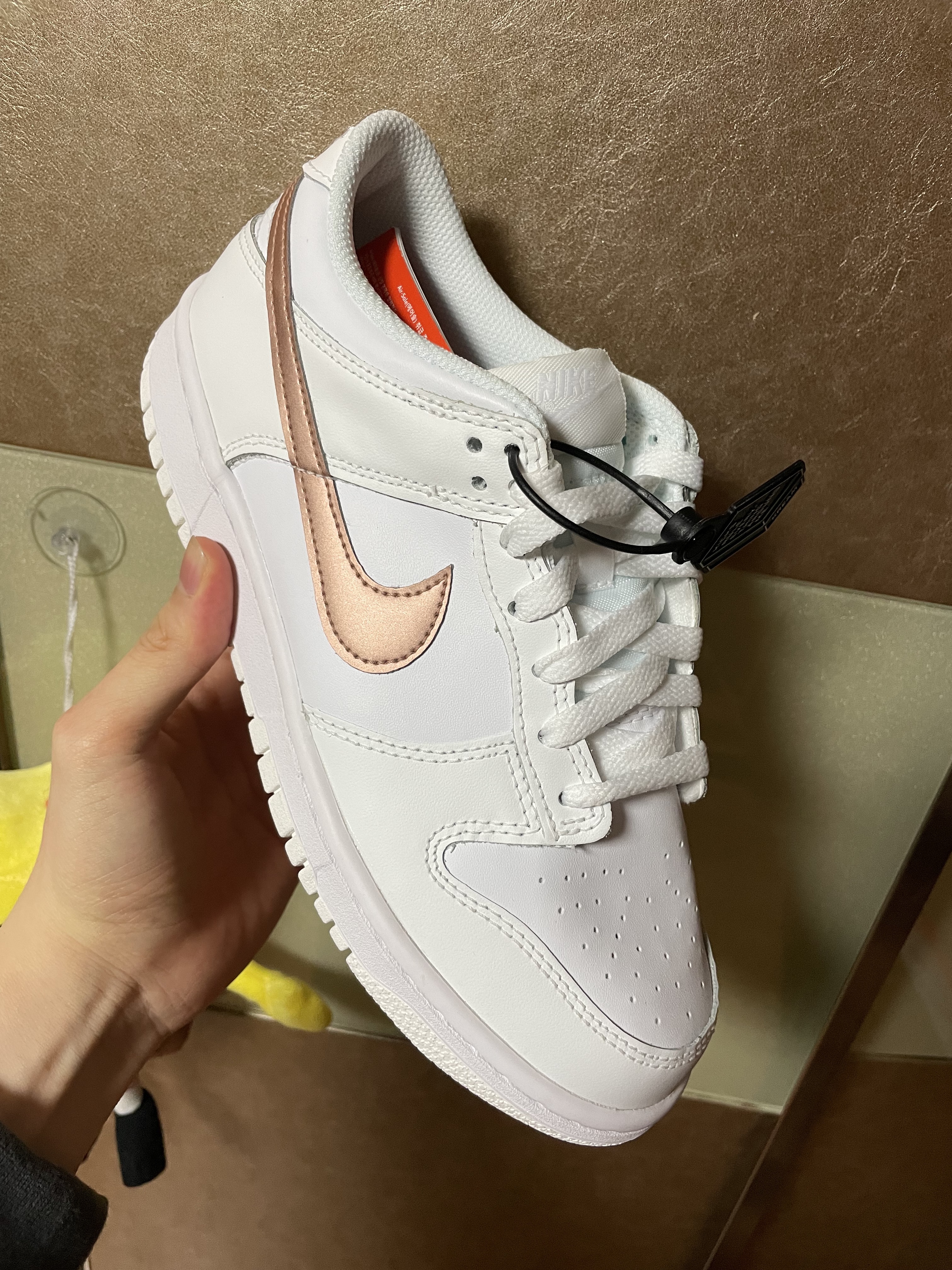 (GS) Nike Dunk Low White Rose Pink 착용 스타일