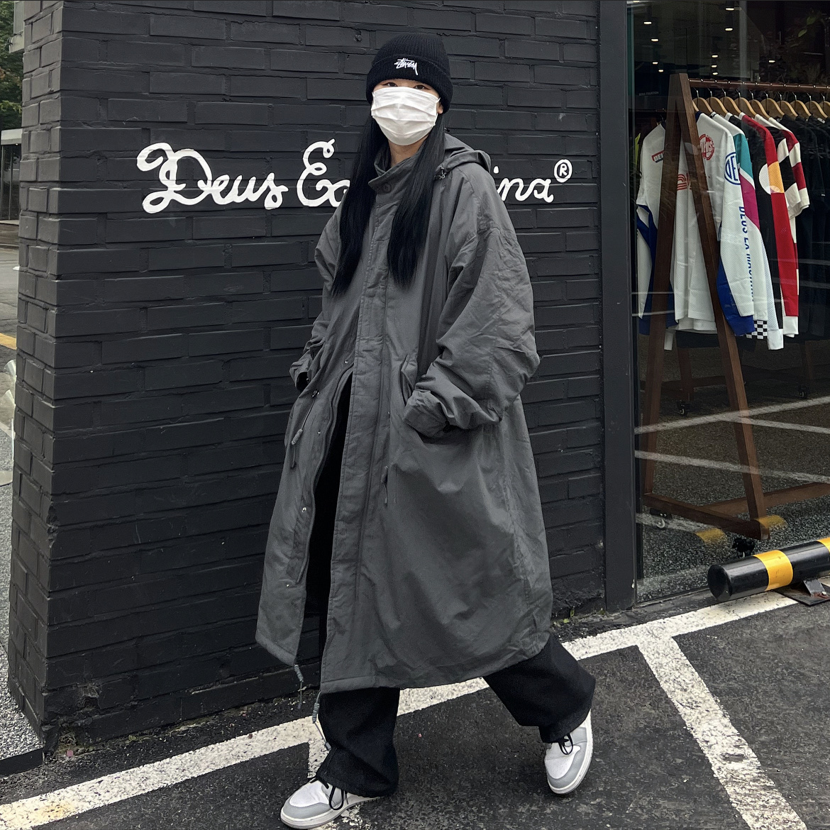 (GS) Jordan 1 Mid Light Smoke Grey 착용 스타일 - 2