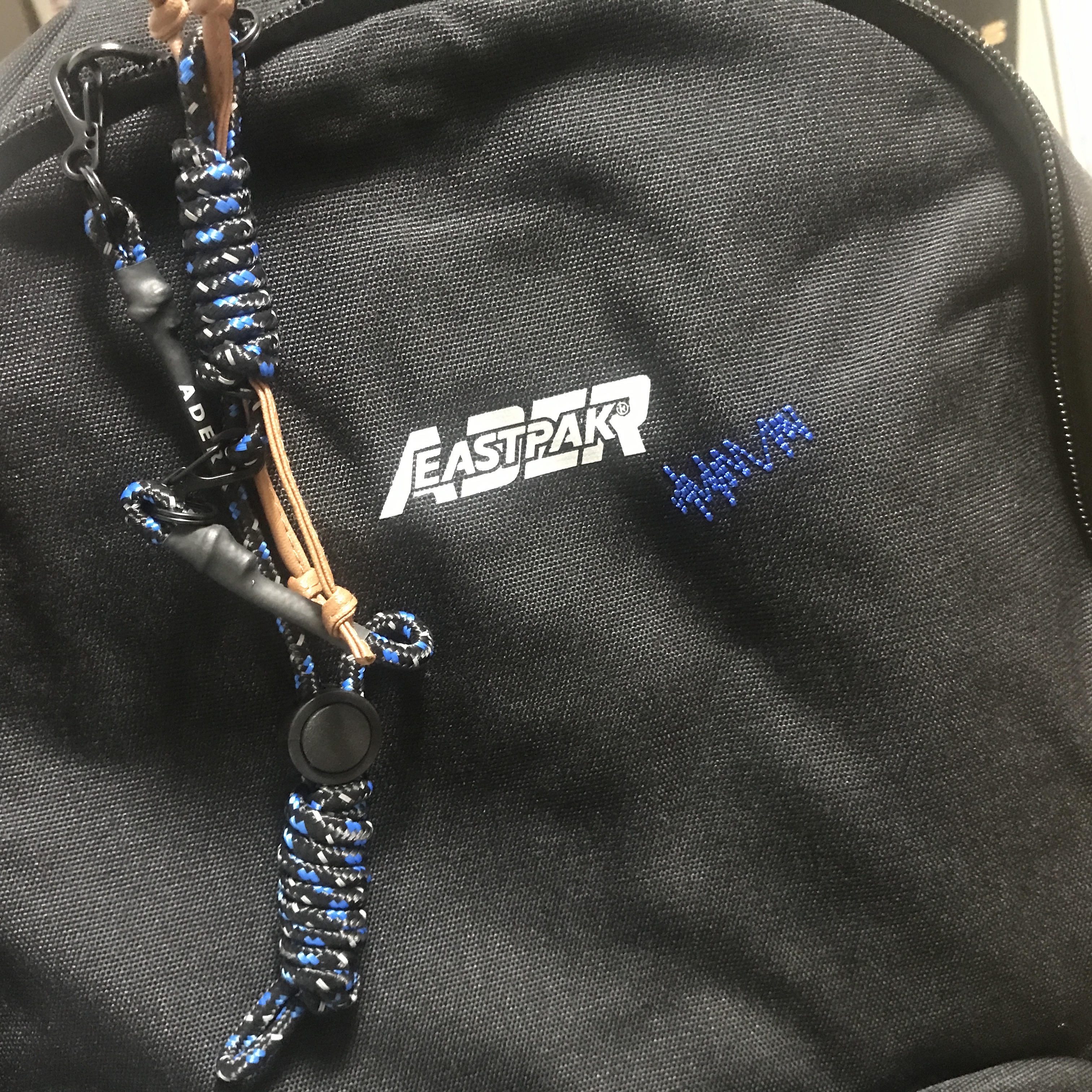 Ader Error x Eastpak Pak’r Backpack Black 착용 스타일 - 4