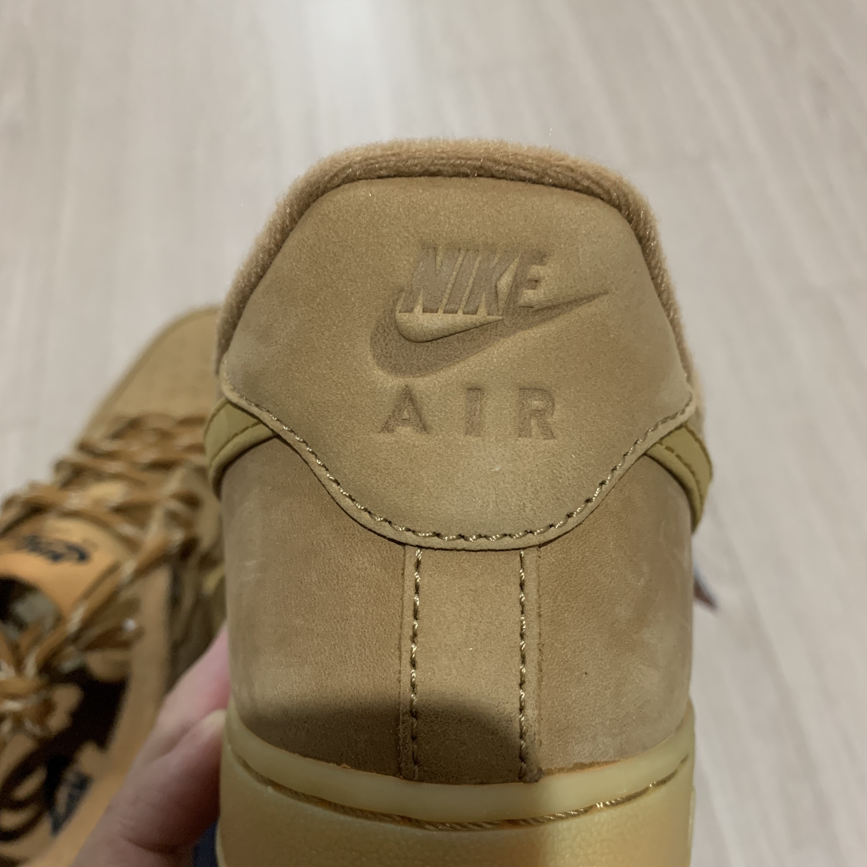 Nike Air Force 1 '07 WB Flax 착용 스타일 - 5