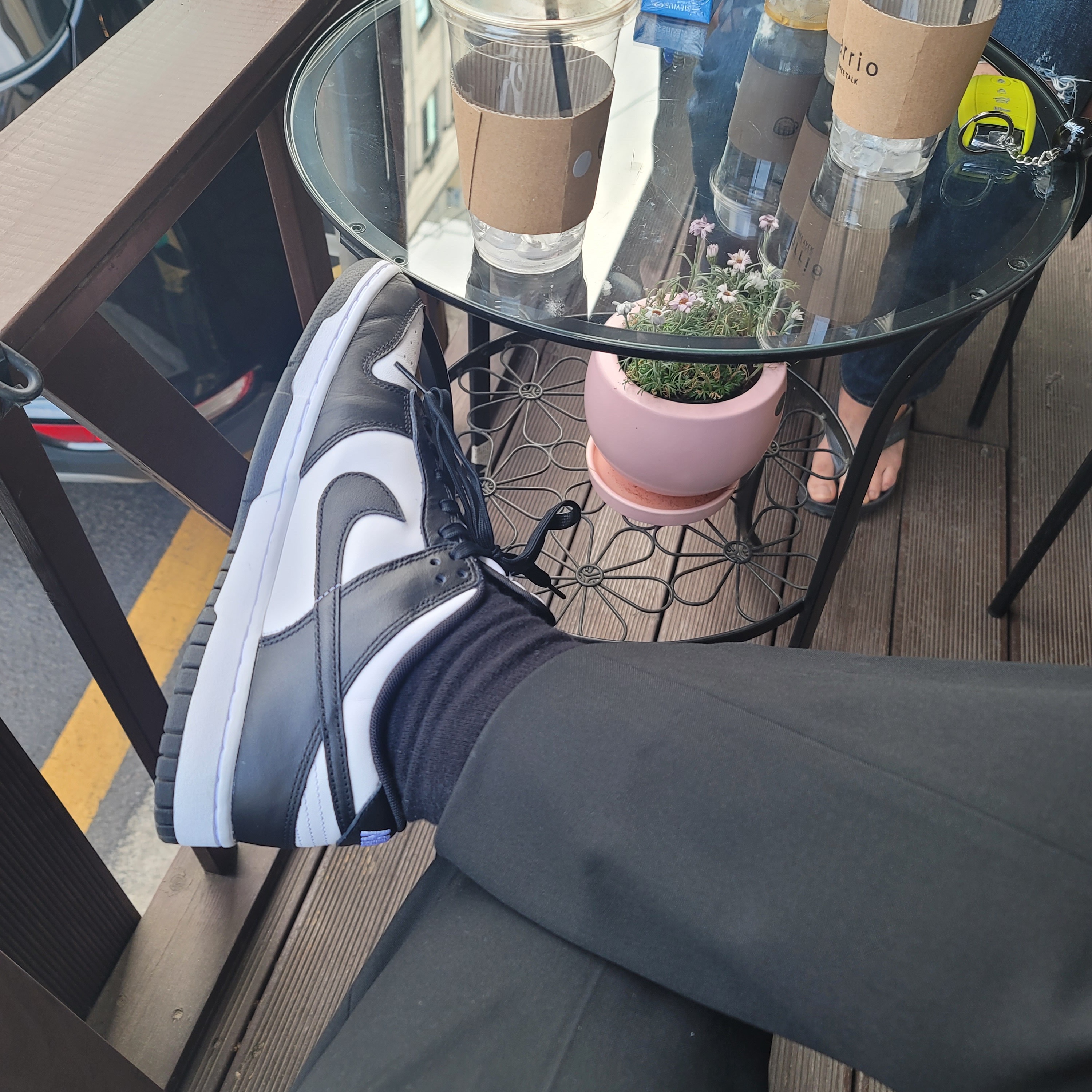 Nike Dunk Low Retro Black 착용 스타일