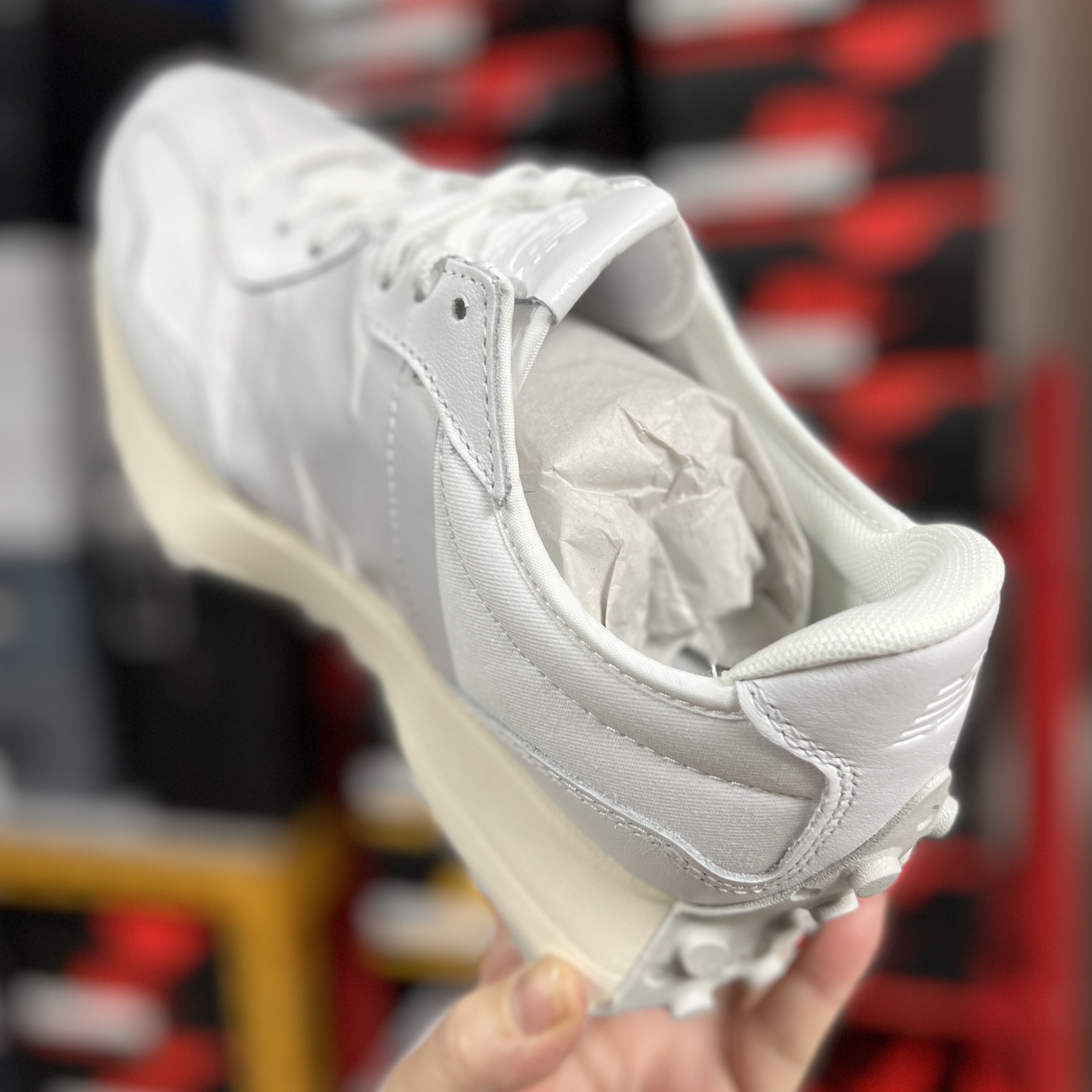 (W) New Balance 327 White - JD Sports Exclusive 착용 스타일 - 2