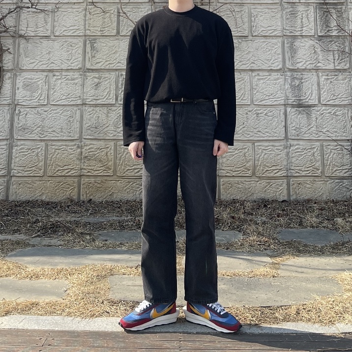 Nike x Sacai LDWaffle Blue Multi 착용 스타일