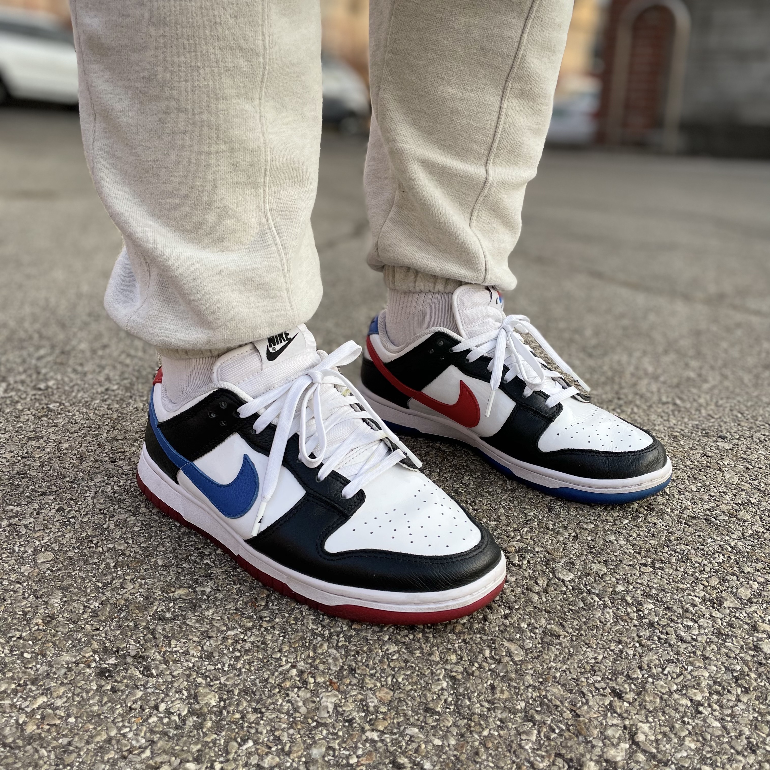 Nike Dunk Low SE Seoul (With Special Gift) 착용 스타일