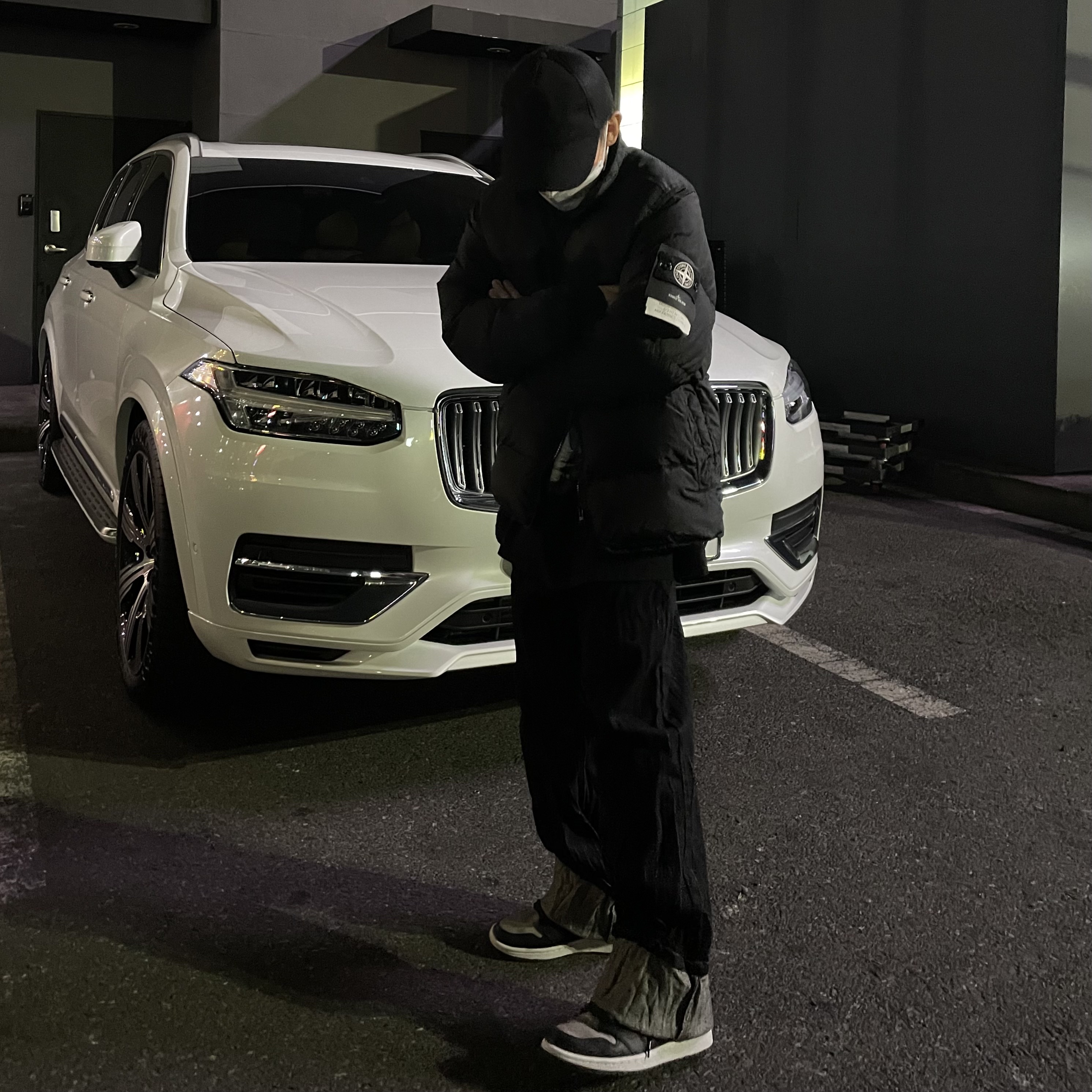 Jordan 1 Retro High OG Shadow 2018, Stone Island 42840 Modified Panama Nylon Mix Fabric Down-TC Jacket Black - 21FW 착용 스타일 - 3