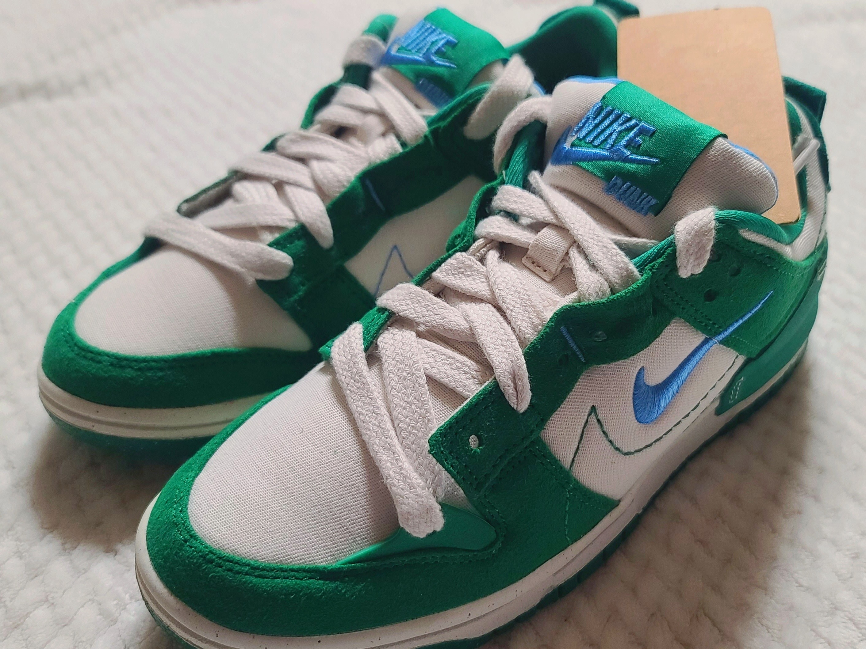 (W) Nike Dunk Low Disrupt 2 Phantom University Blue 착용 스타일