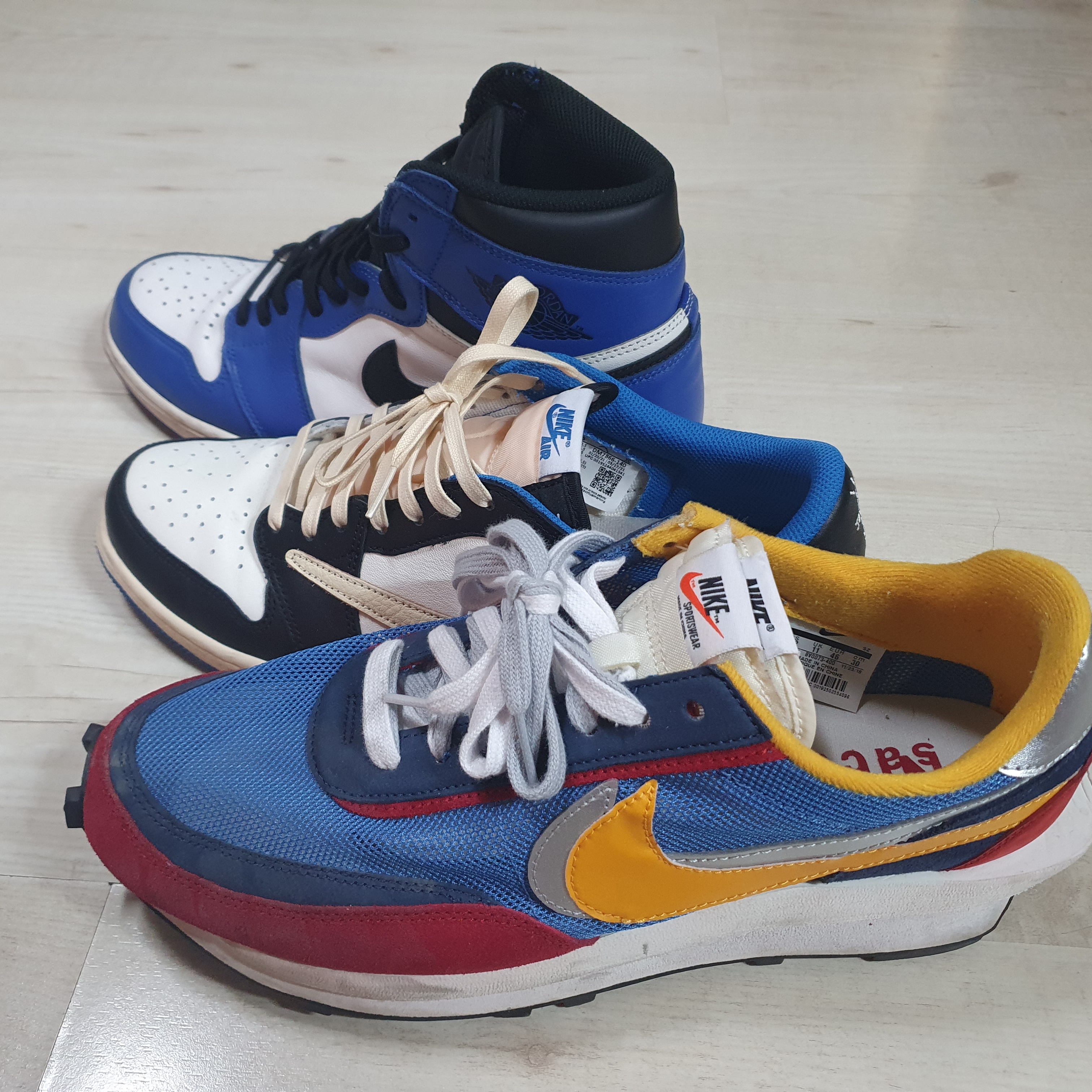 Jordan 1 Retro High Game Royal, Jordan 1 x Travis Scott x Fragment Retro Low OG SP Military Blue 착용 스타일