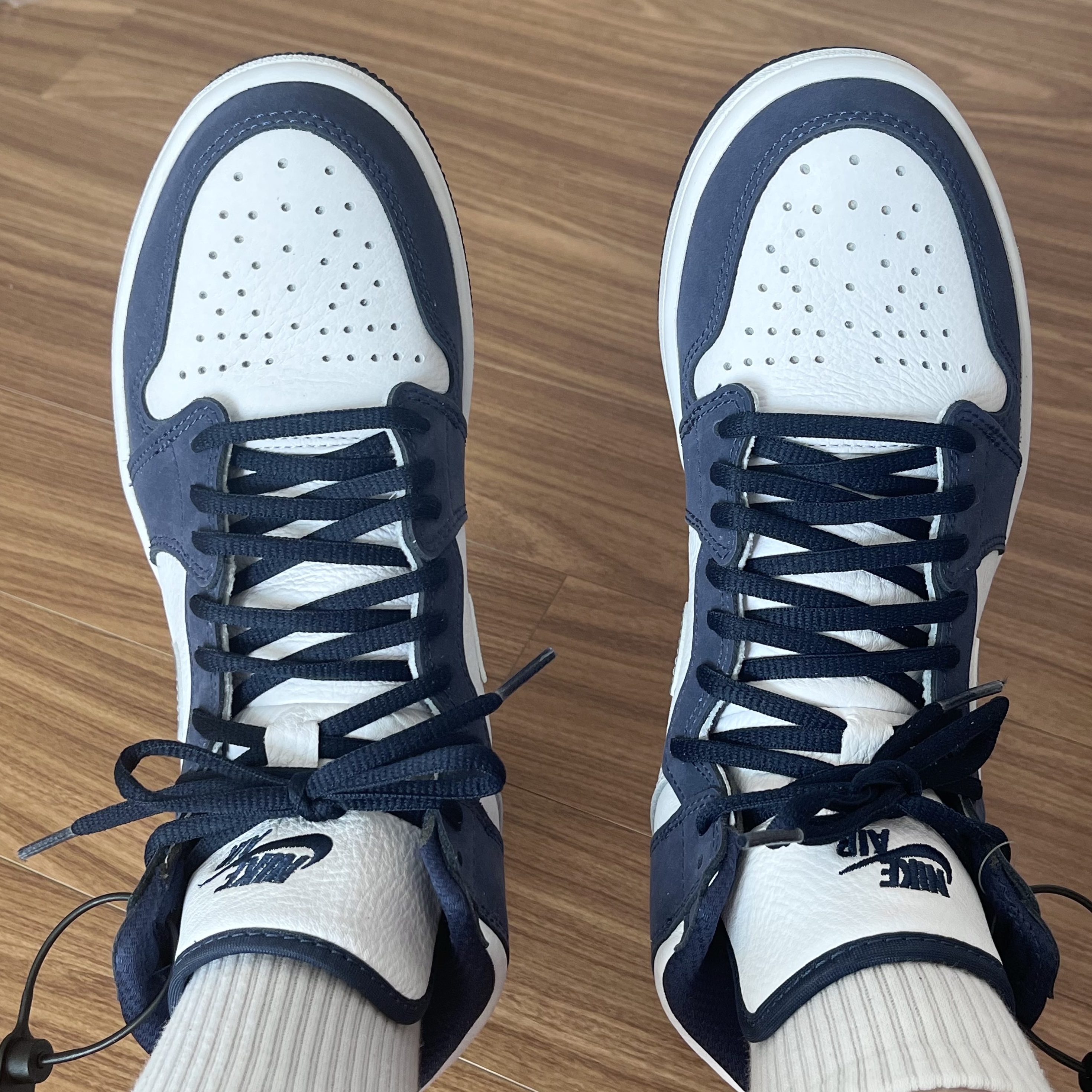 Jordan 1 Retro High OG CO.JP Midnight Navy 착용 스타일 - 2