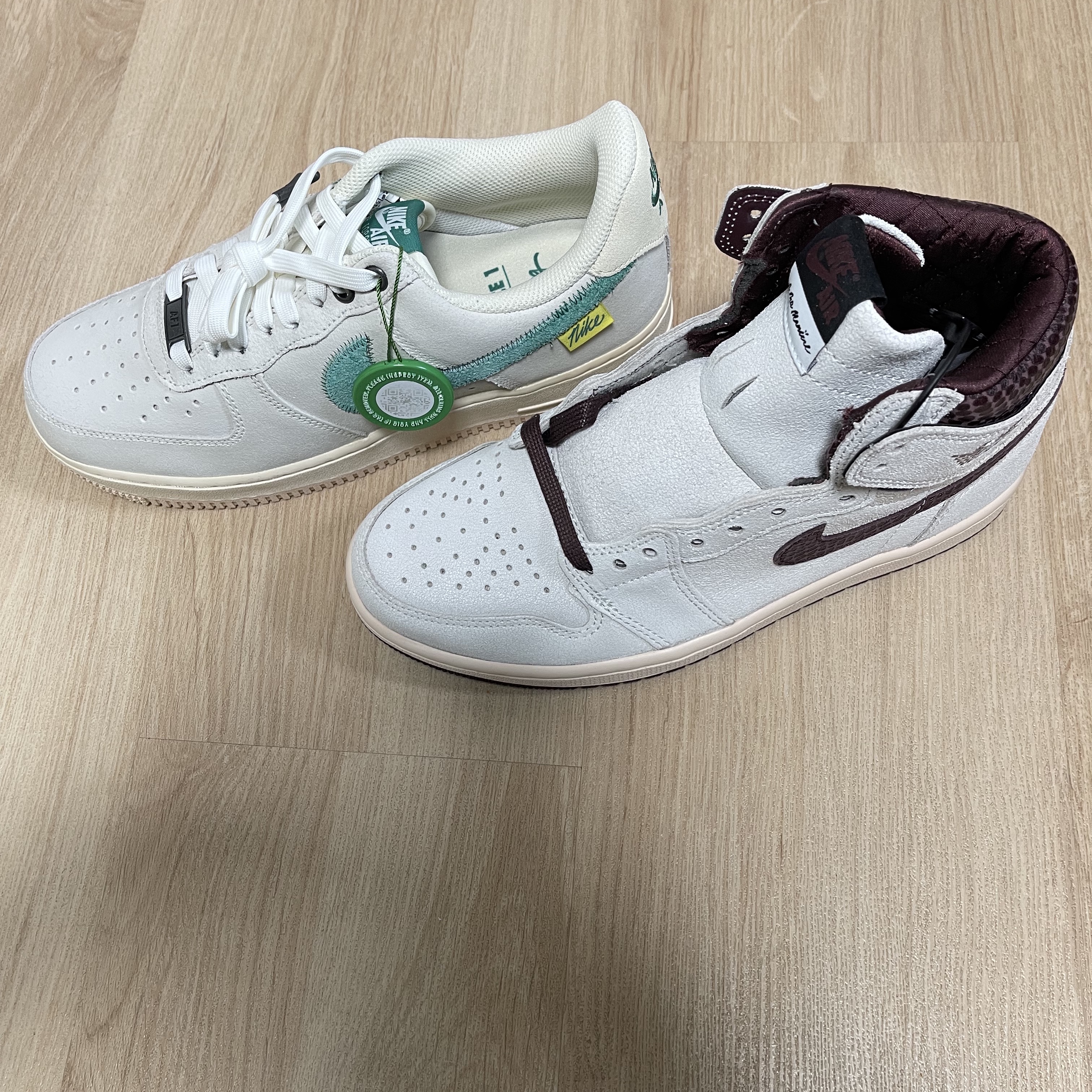 Jordan 1 x A Ma Maniere Retro High OG SP Sail and Burgundy, Nike Air Force 1 Low Test of Time 착용 스타일 - 2