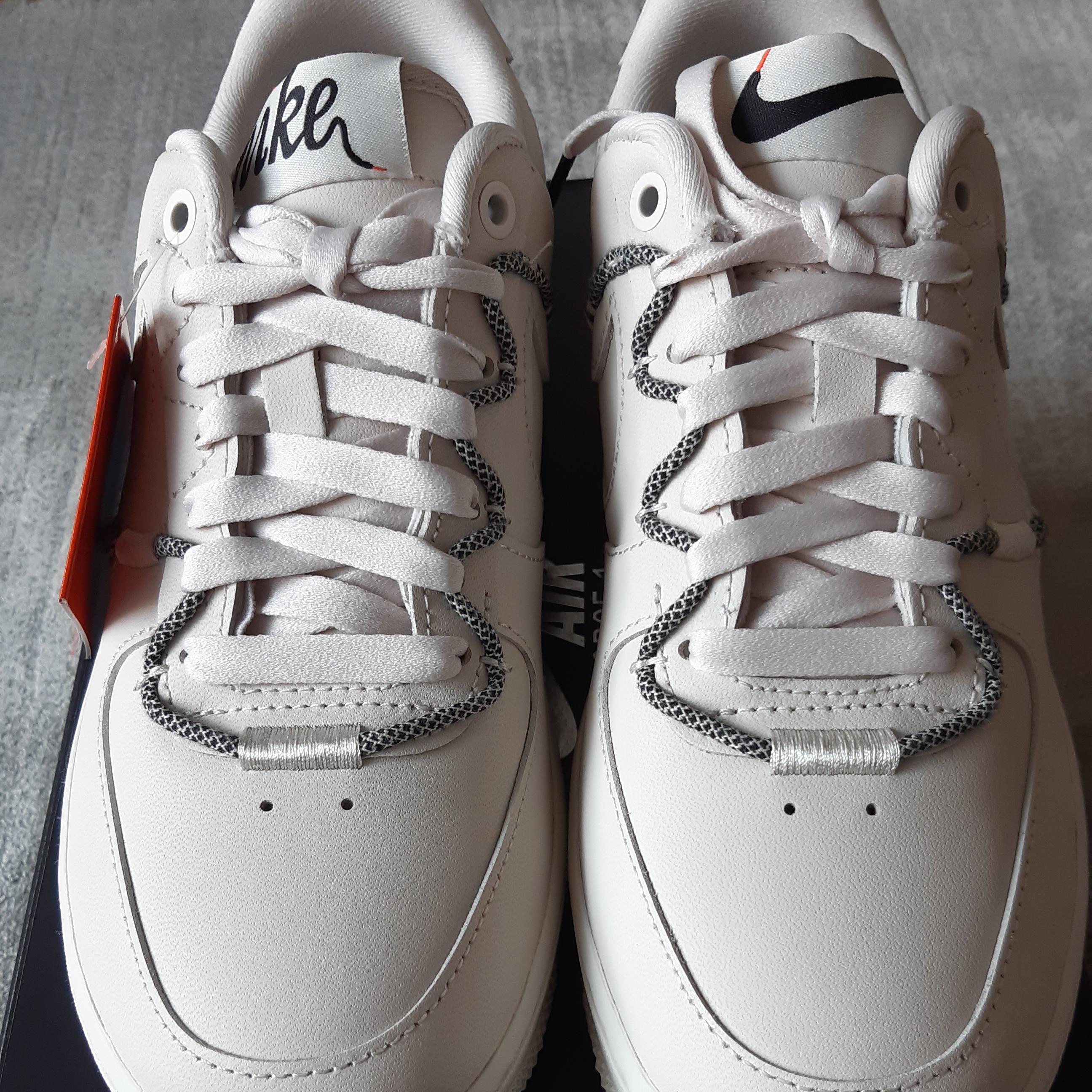 (W) Nike Air Force 1 '07 LX Light Orewood Brown 착용 스타일 - 2
