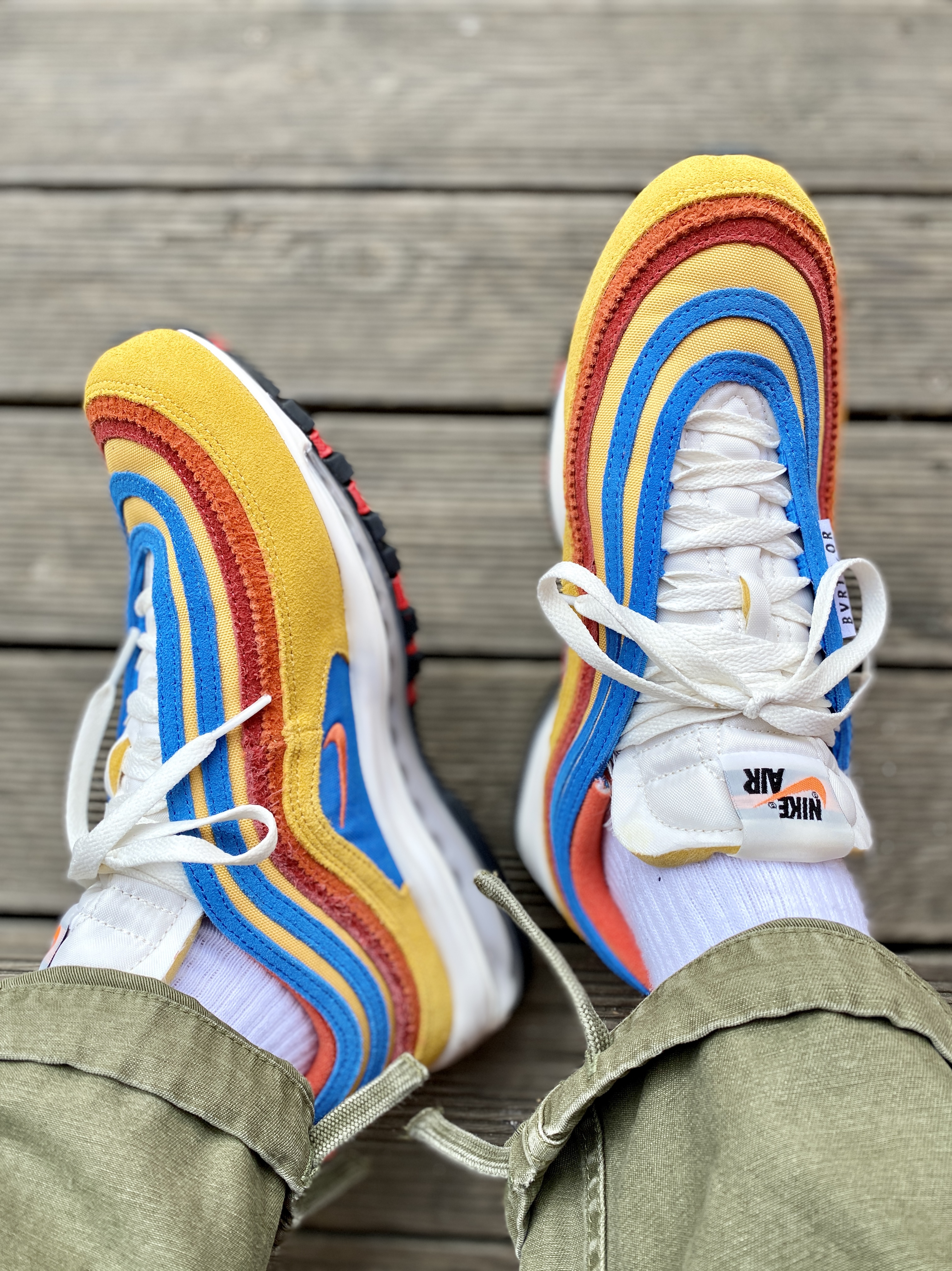 Nike Air Max 97 SE Air Max Running Club Pollen Orange 착용 스타일