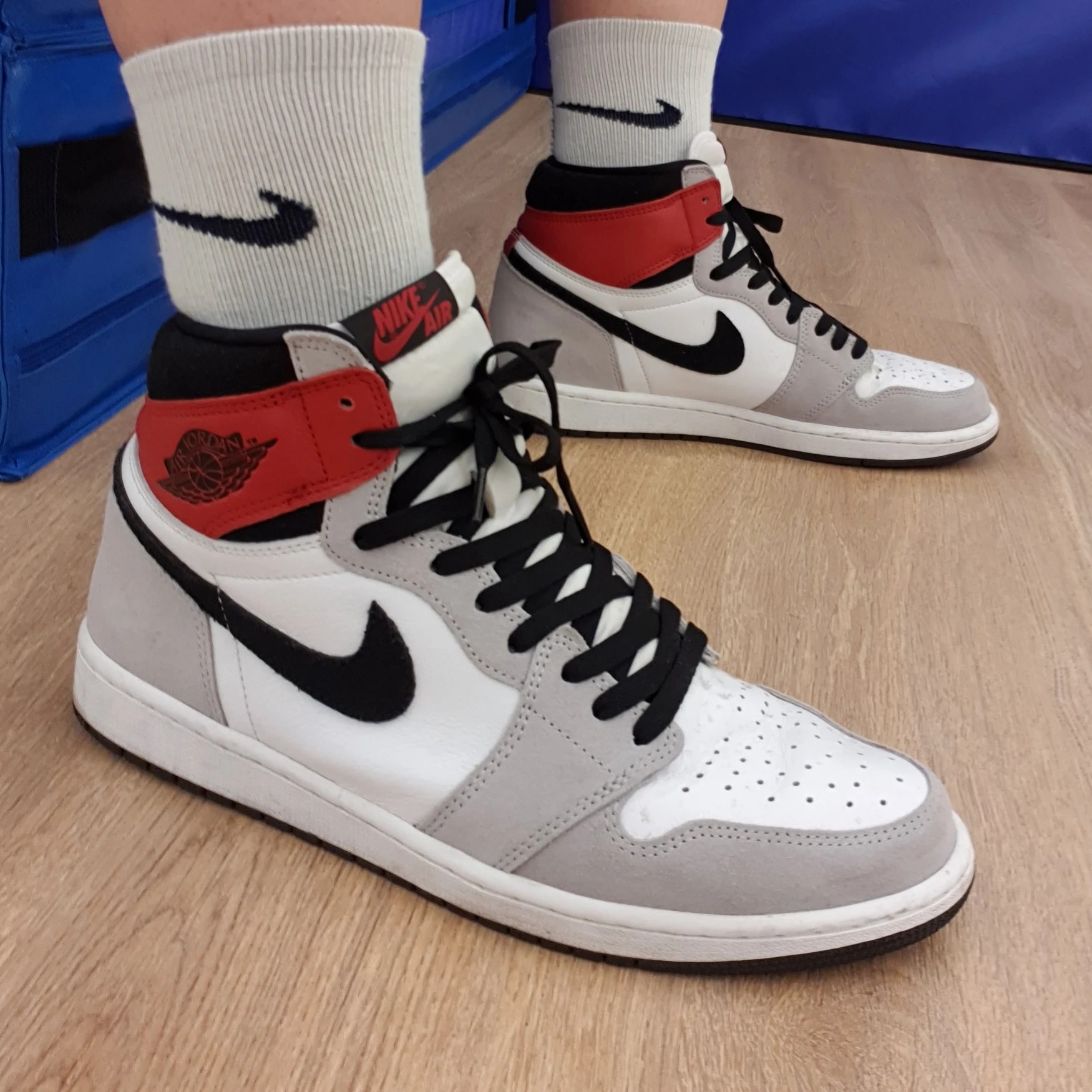 Jordan 1 Retro High OG Light Smoke Grey 착용 스타일