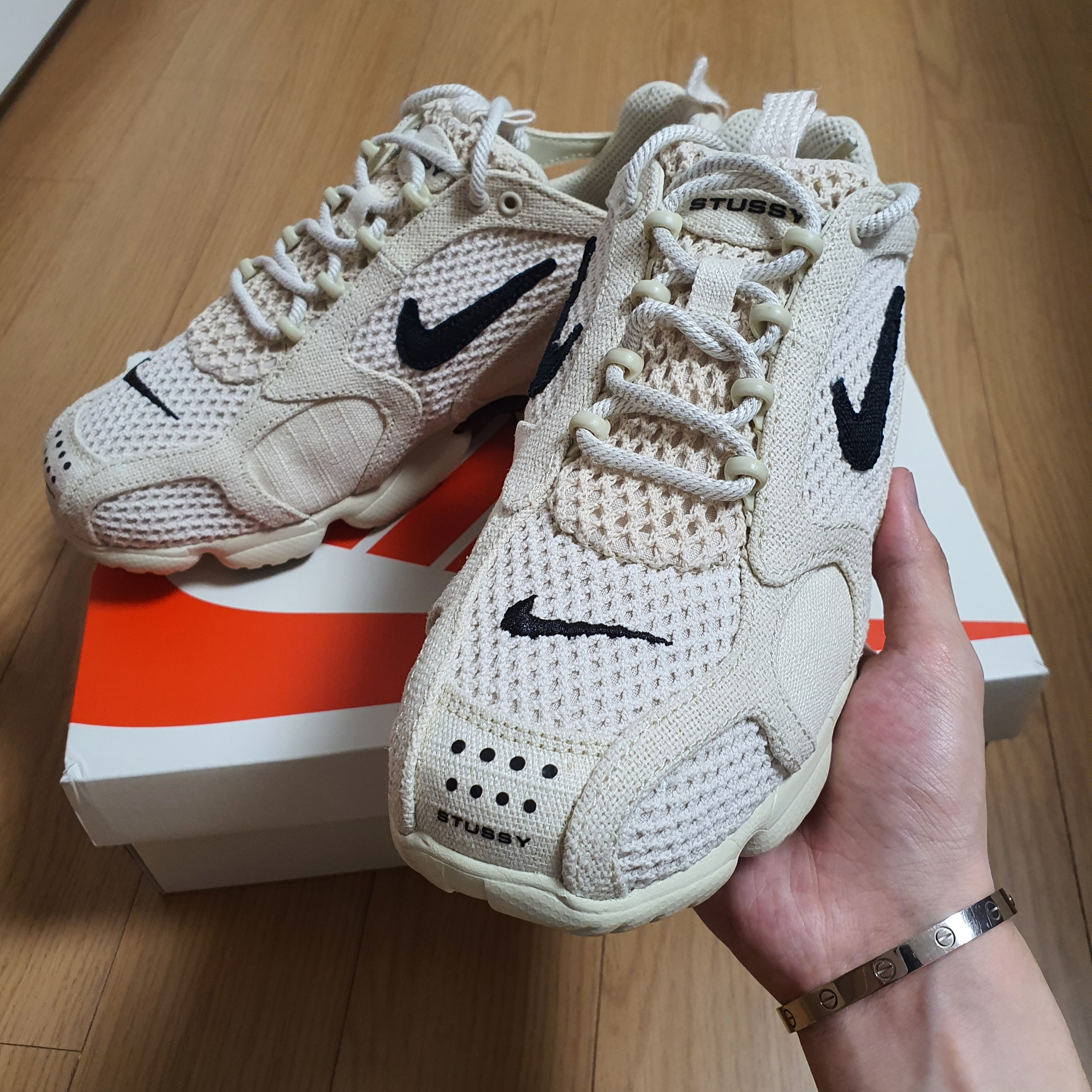 Nike x Stussy Air Zoom Spiridon Cage 2 Fossil 착용 스타일