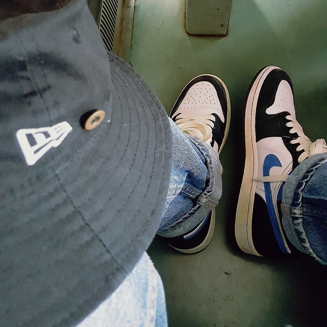 Jordan 1 Mid Racer Blue, (GS) Jordan 1 Mid Racer Blue 착용 스타일 - 3