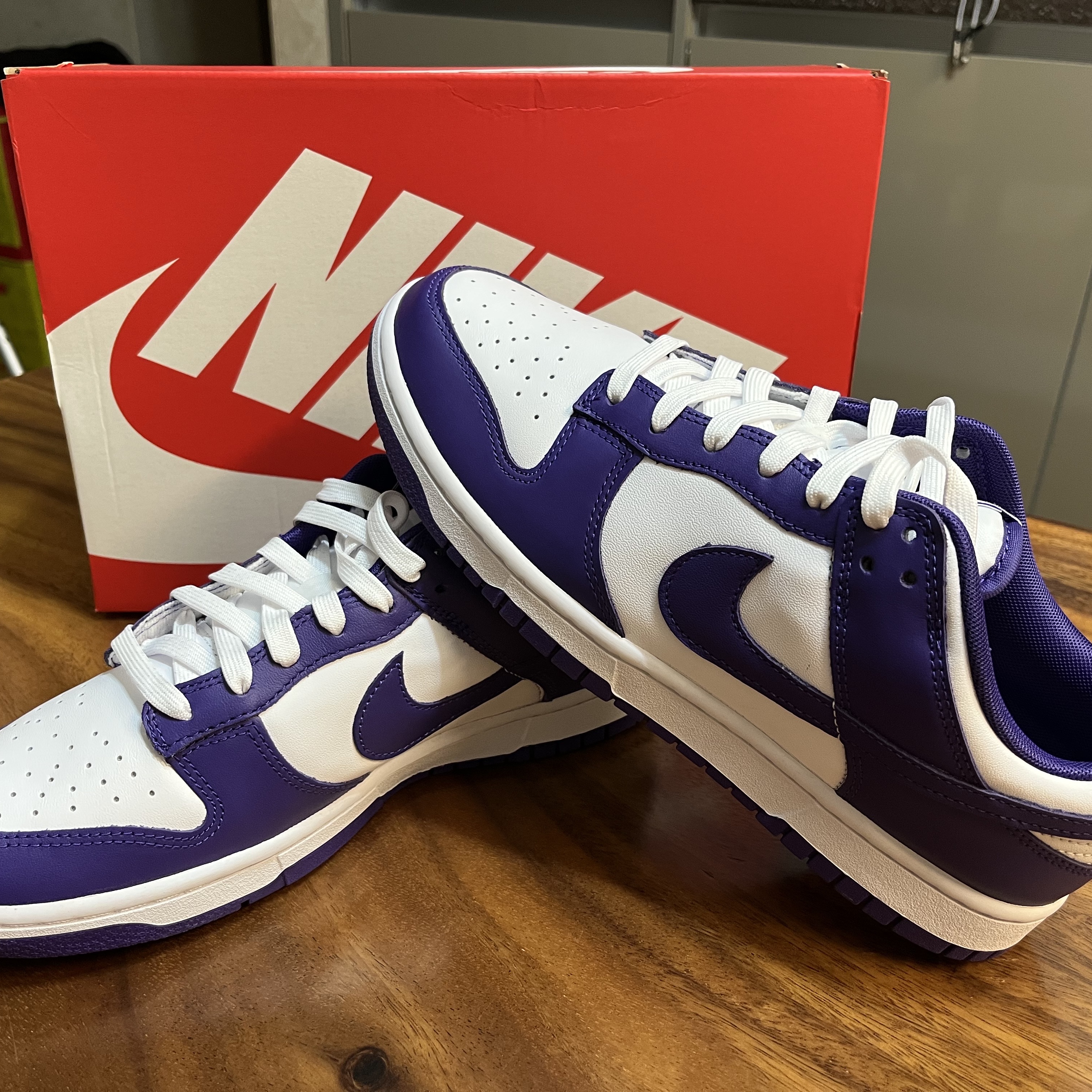 Nike Dunk Low Retro Championship Court Purple 착용 스타일 - 2