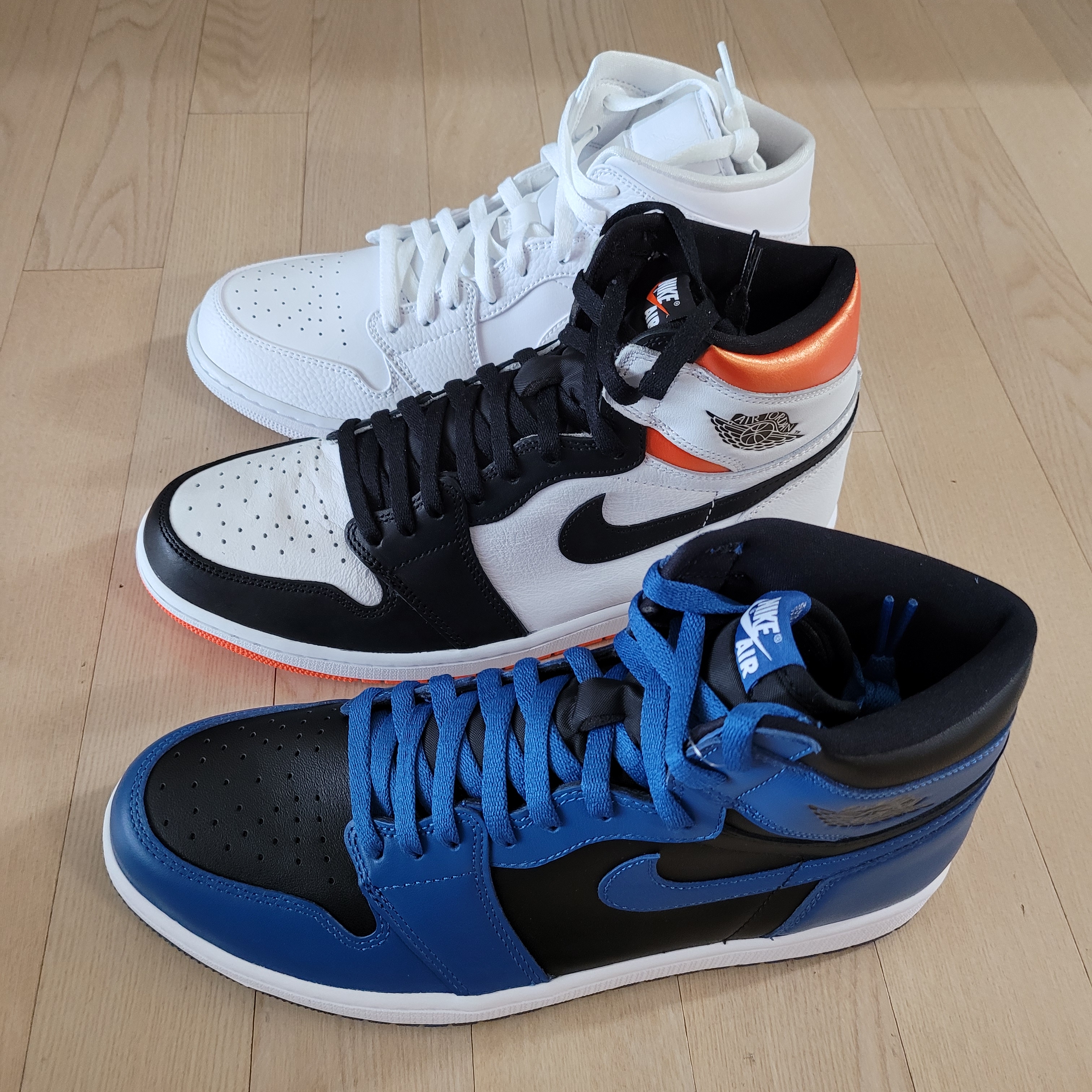Jordan 1 Retro High OG Dark Marina Blue, Jordan 1 Retro High OG Electro Orange 착용 스타일