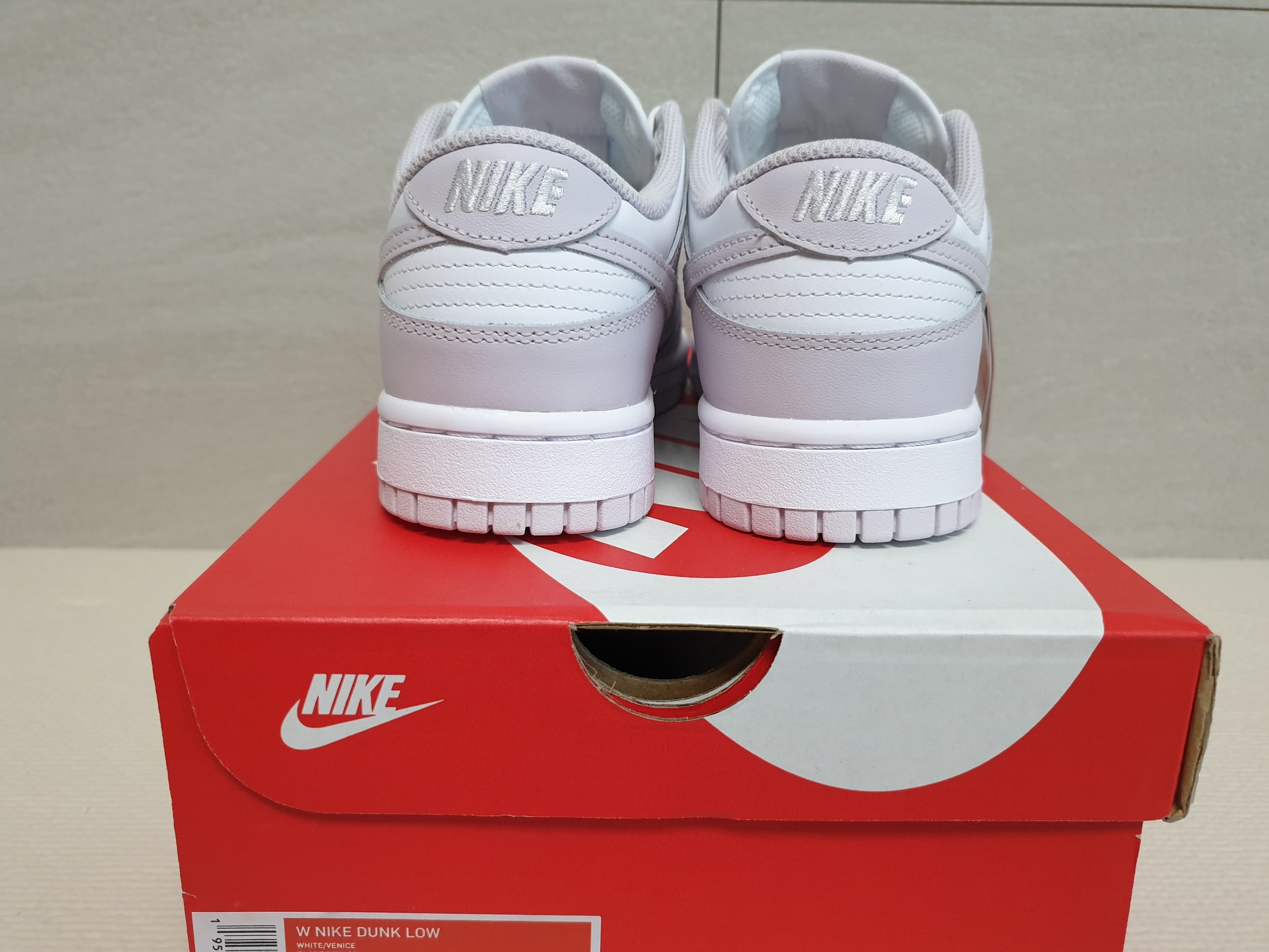 (W) Nike Dunk Low Venice 착용 스타일 - 3