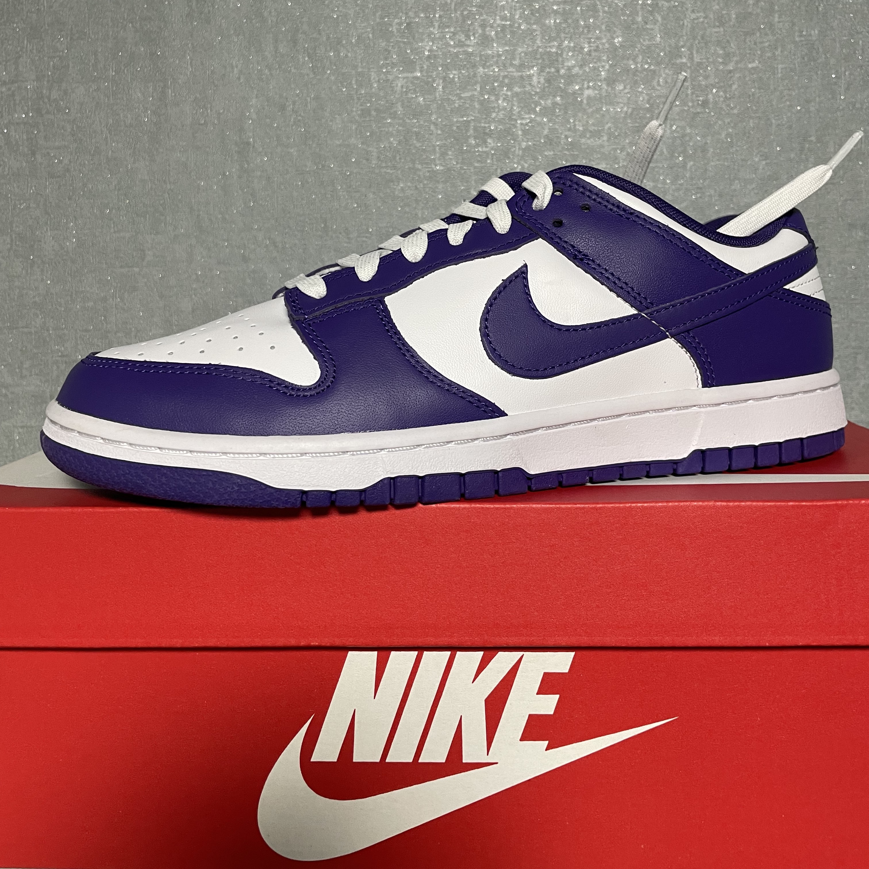Nike Dunk Low Retro Championship Court Purple 착용 스타일