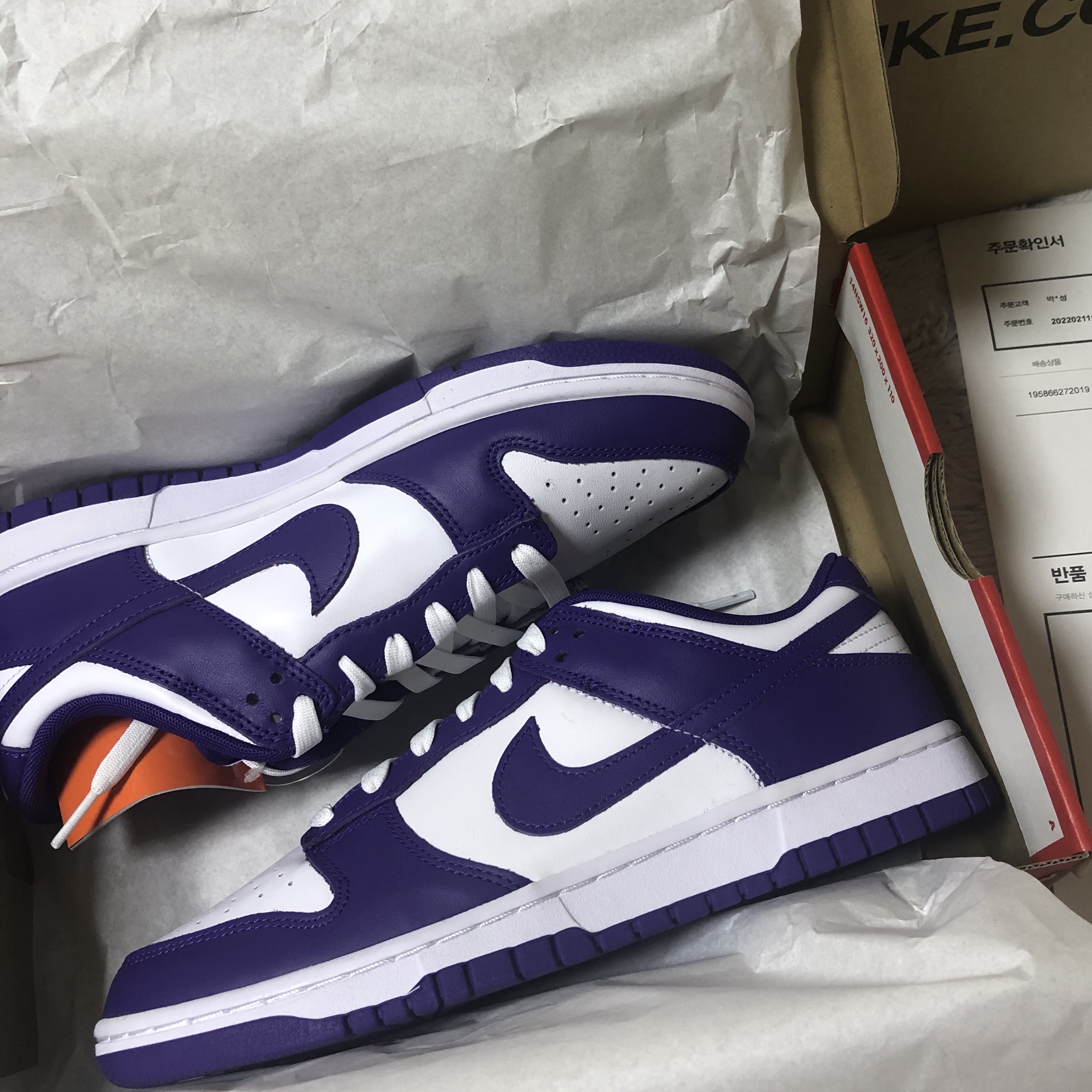 Nike Dunk Low Retro Championship Court Purple 착용 스타일 - 2