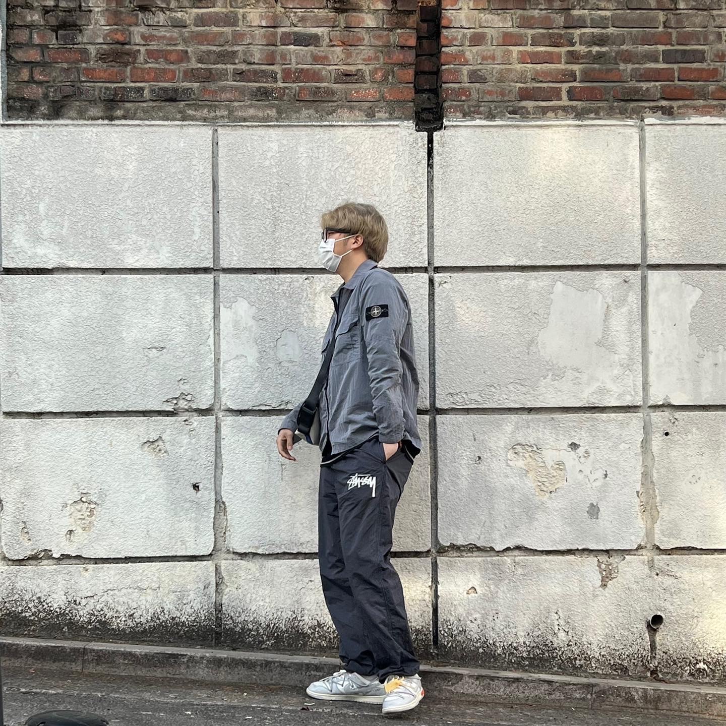 Nike x Stussy Beach Pants Off Noir, Nike x Off-White Dunk Low The 50 - Lot 46 착용 스타일