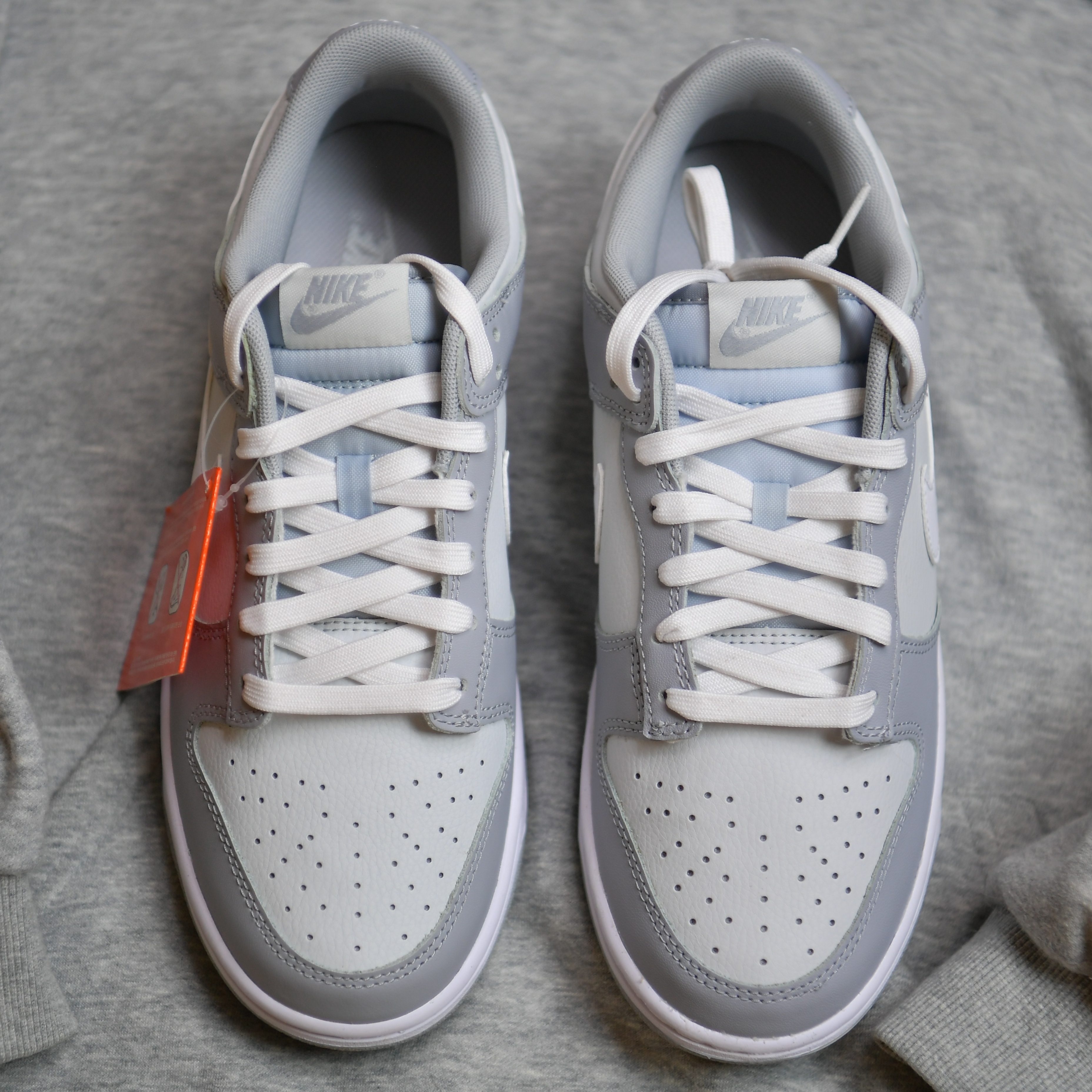 Nike Dunk Low Retro Wolf Grey 착용 스타일 - 1