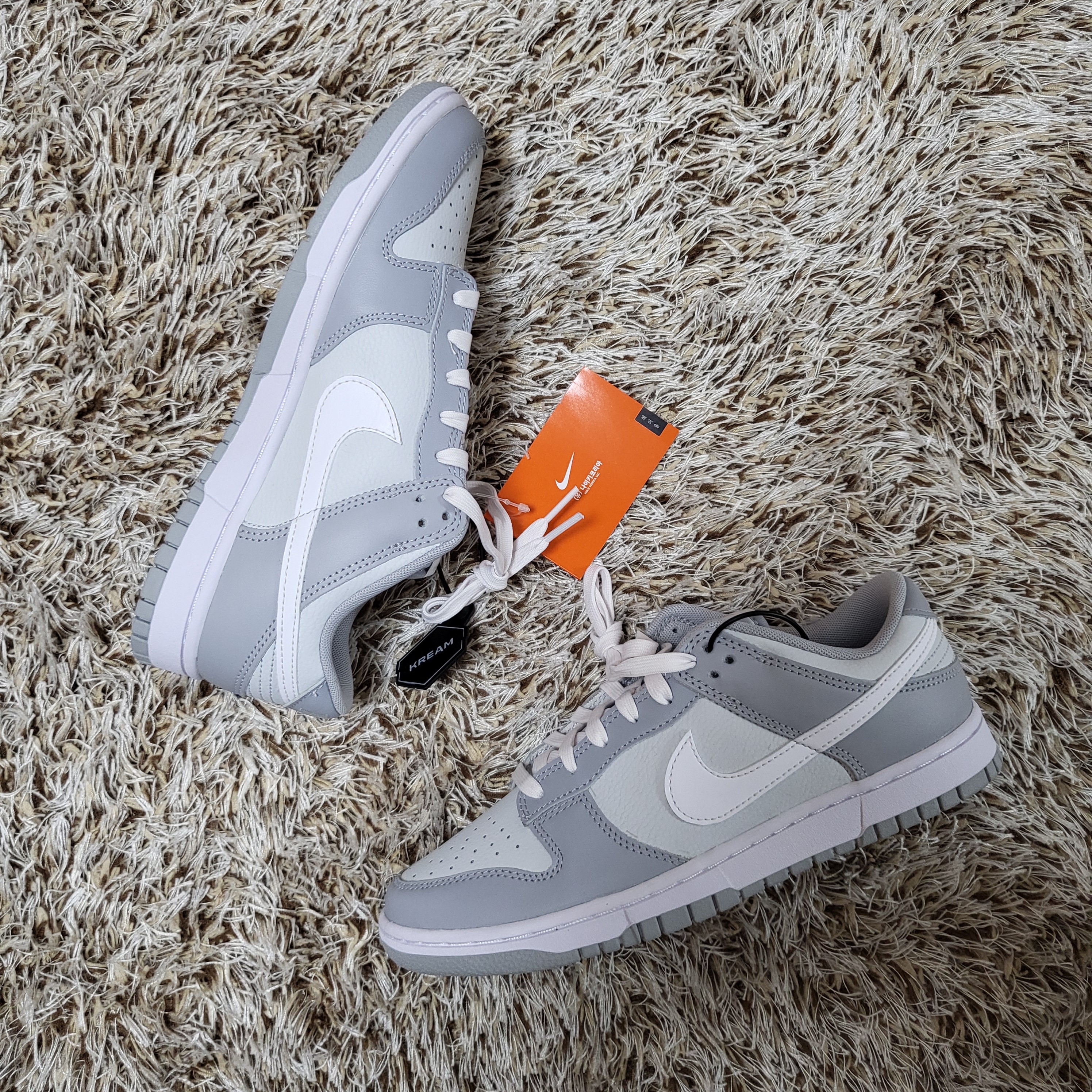 Nike Dunk Low Retro Wolf Grey 착용 스타일
