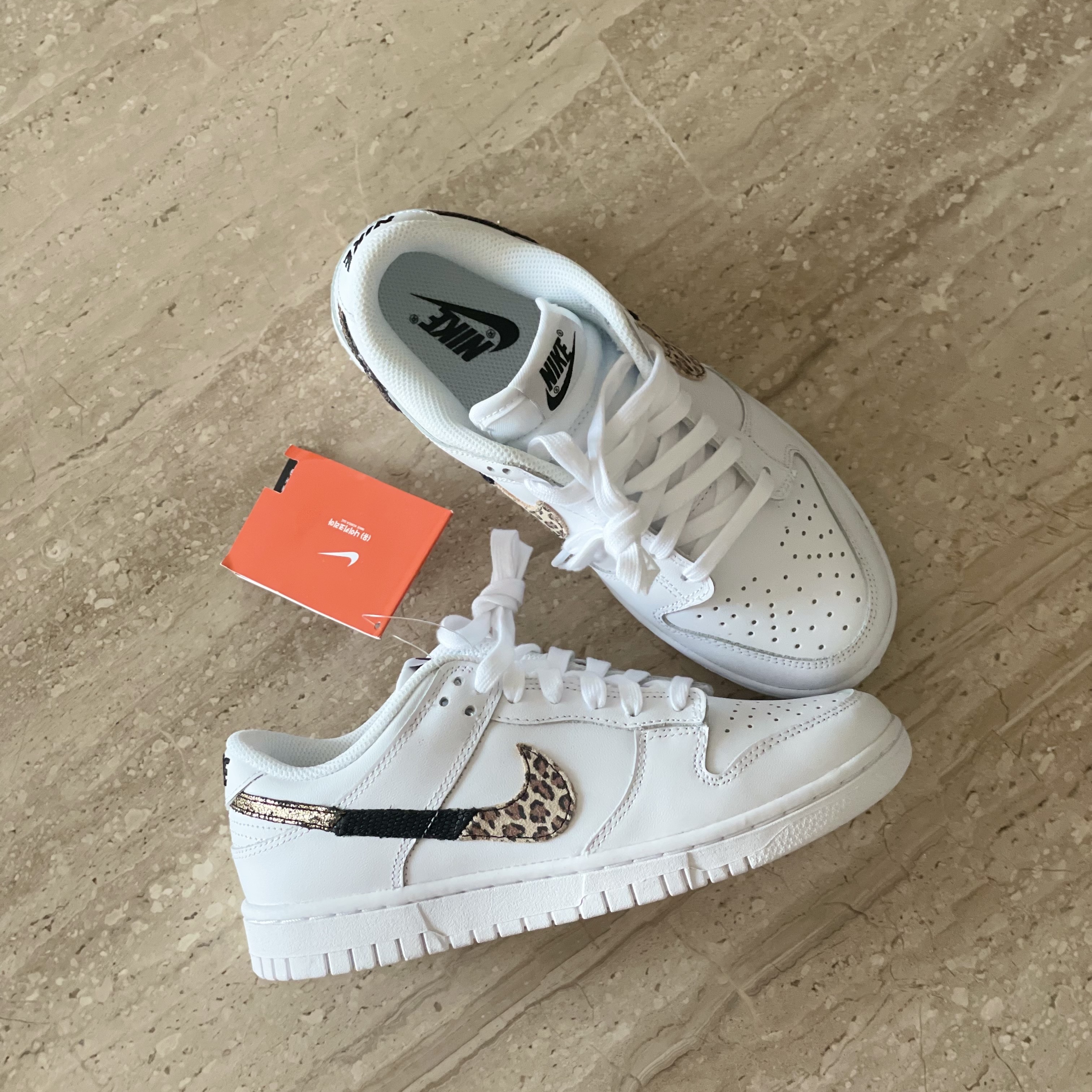 (W) Nike Dunk Low SE Primal White 착용 스타일