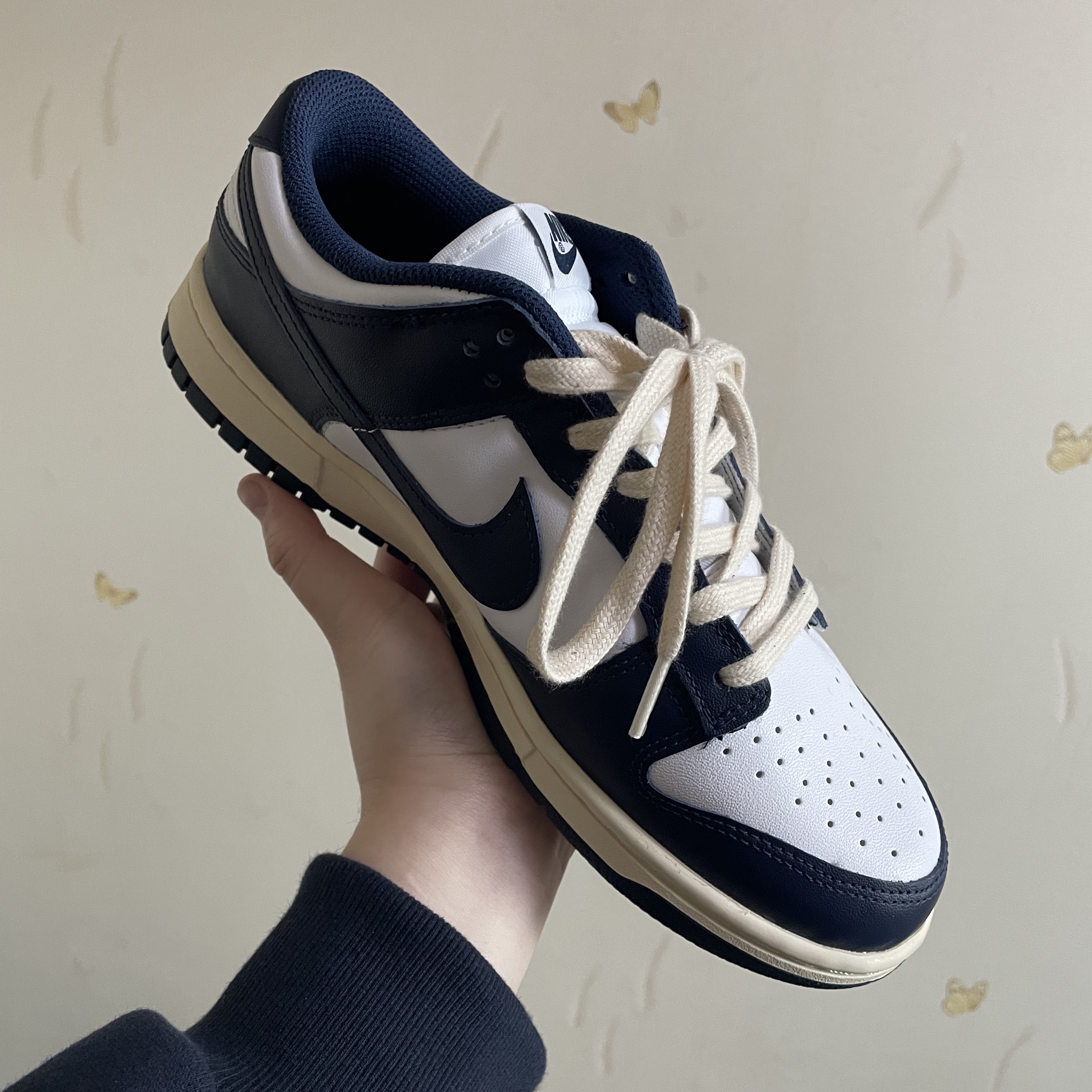 (W) Nike Dunk Low Vintage Midnight Navy 착용 스타일 - 2
