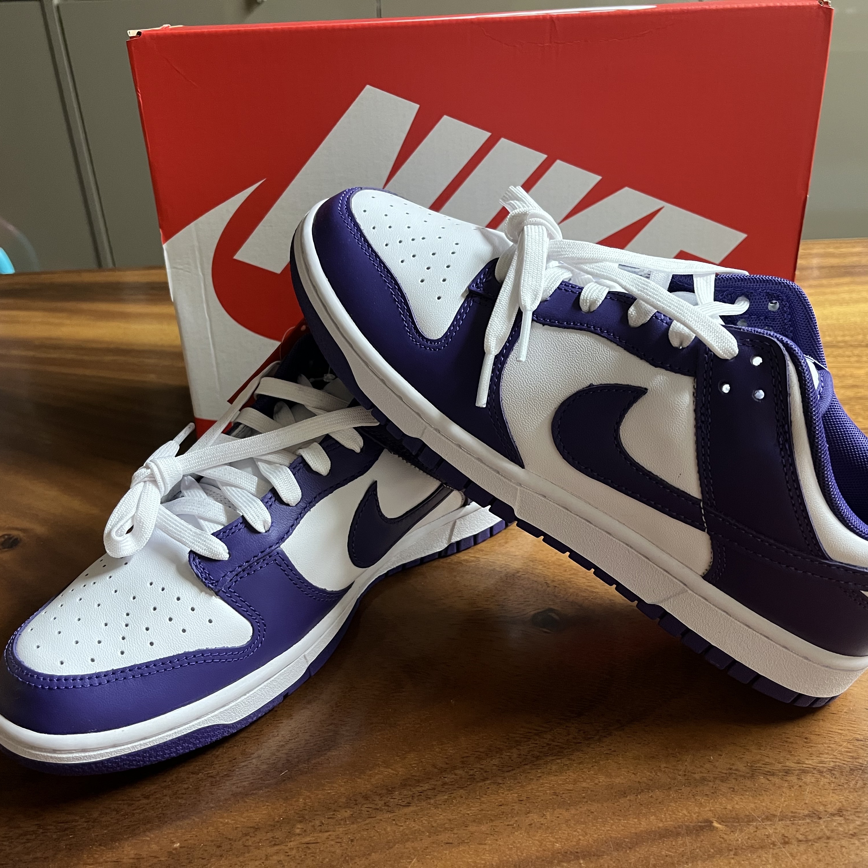 Nike Dunk Low Retro Championship Court Purple 착용 스타일 - 1