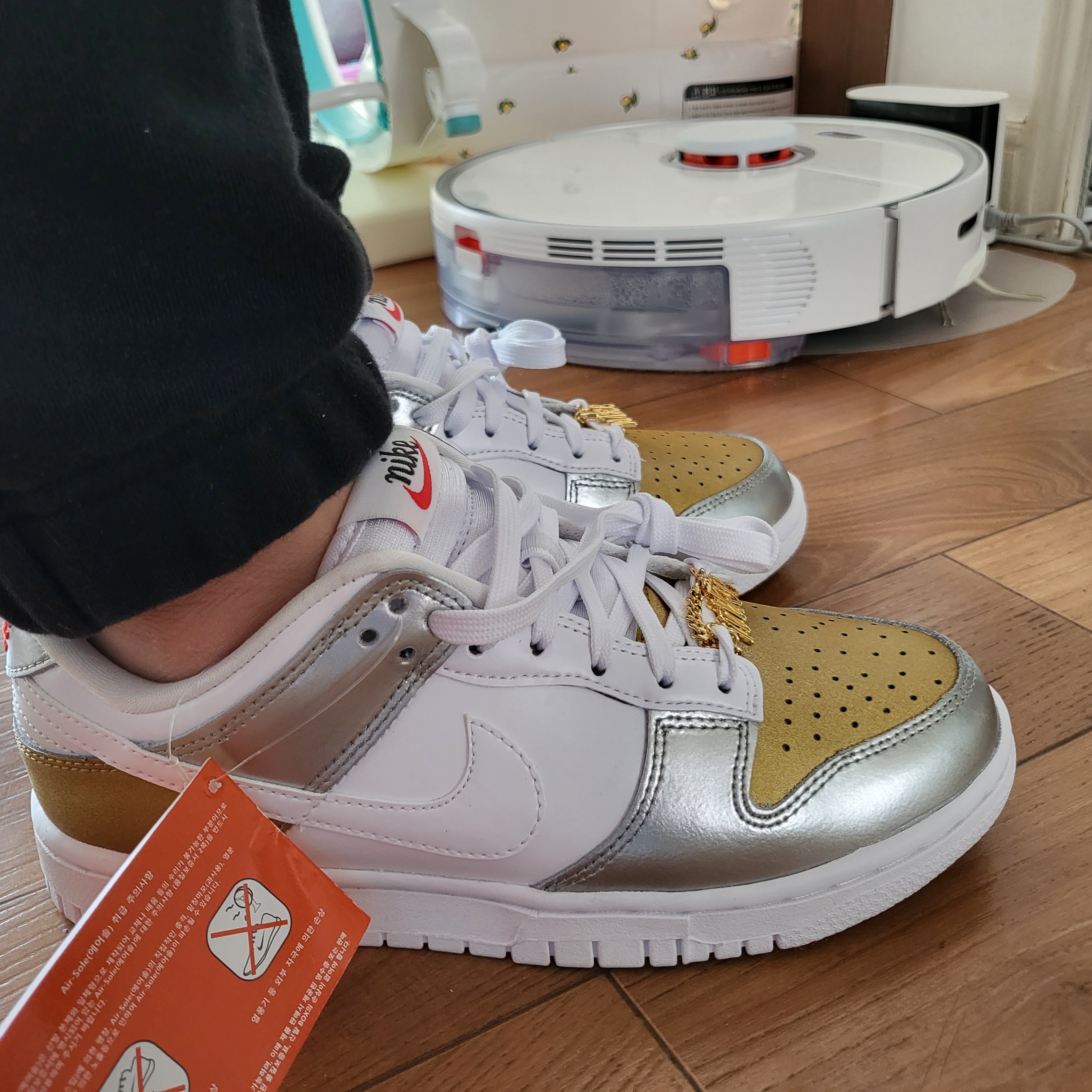 (W) Nike Dunk Low SE Heirloom 착용 스타일 - 2