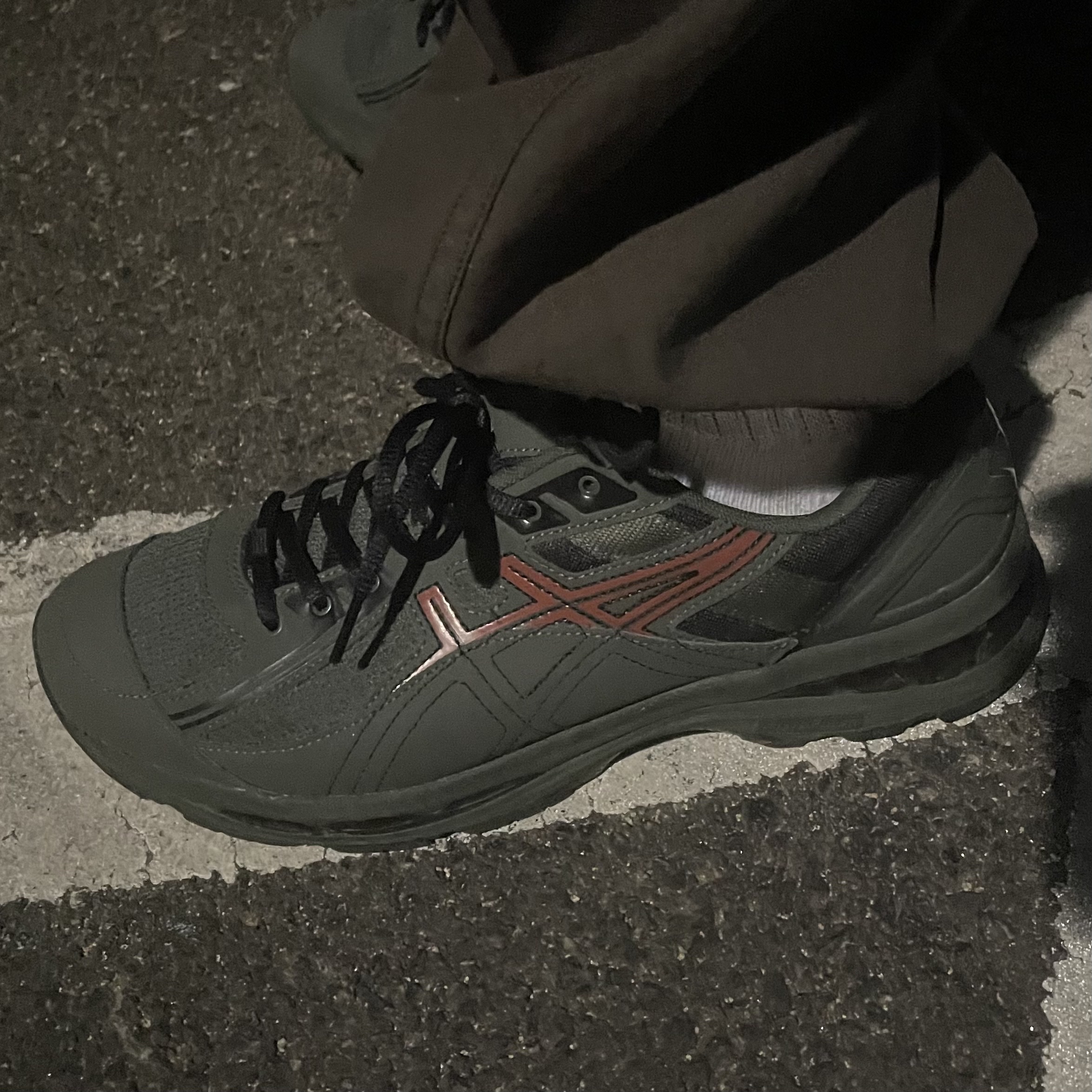Asics x Kiko Kostadinov Gel-Burz 2 Forest 착용 스타일