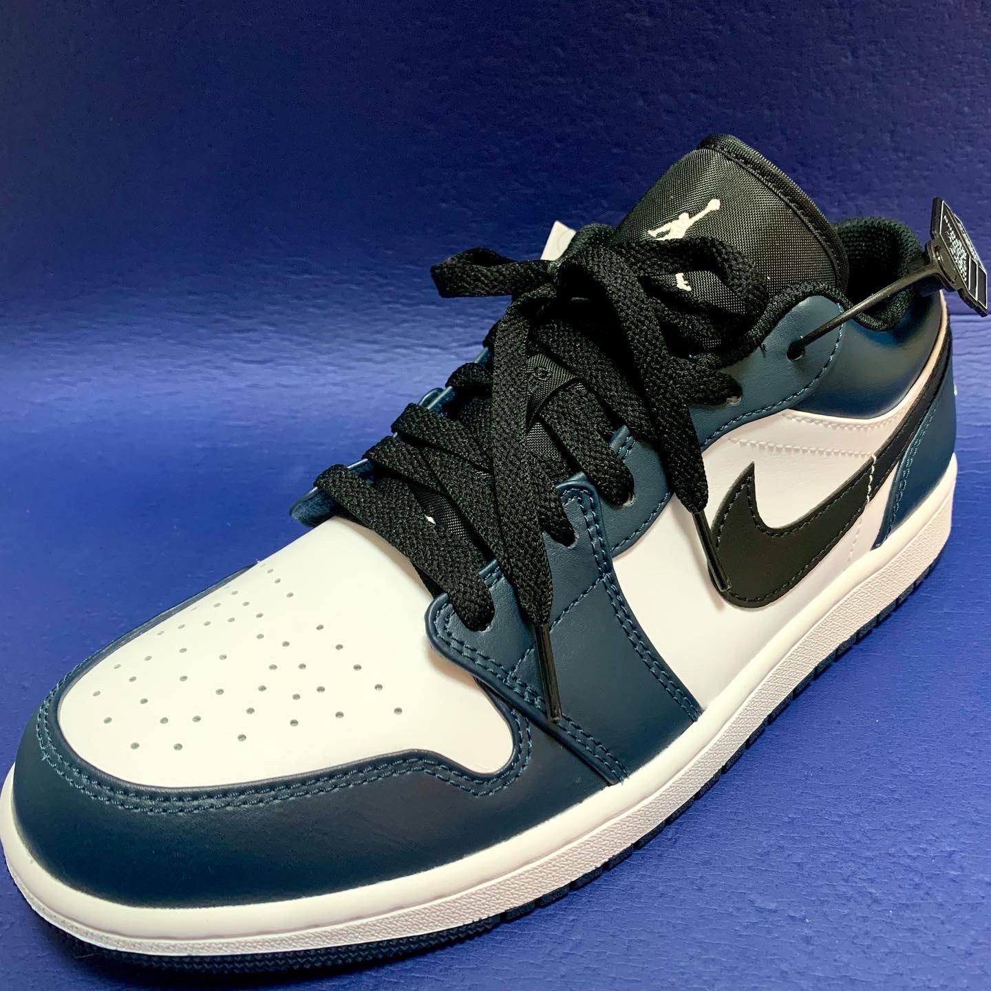 Jordan 1 Low Dark Teal 착용 스타일 - 2