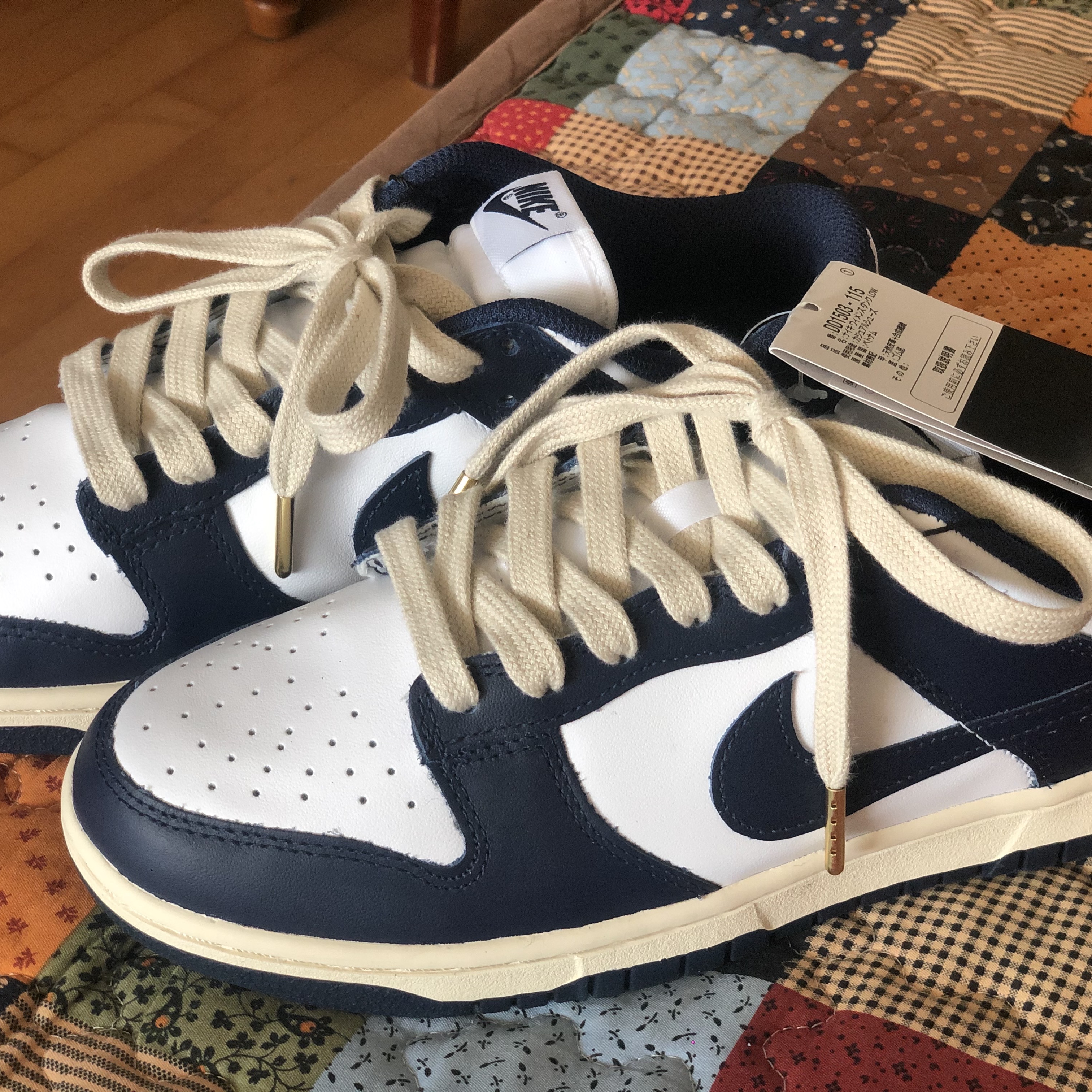 (W) Nike Dunk Low Vintage Midnight Navy 착용 스타일