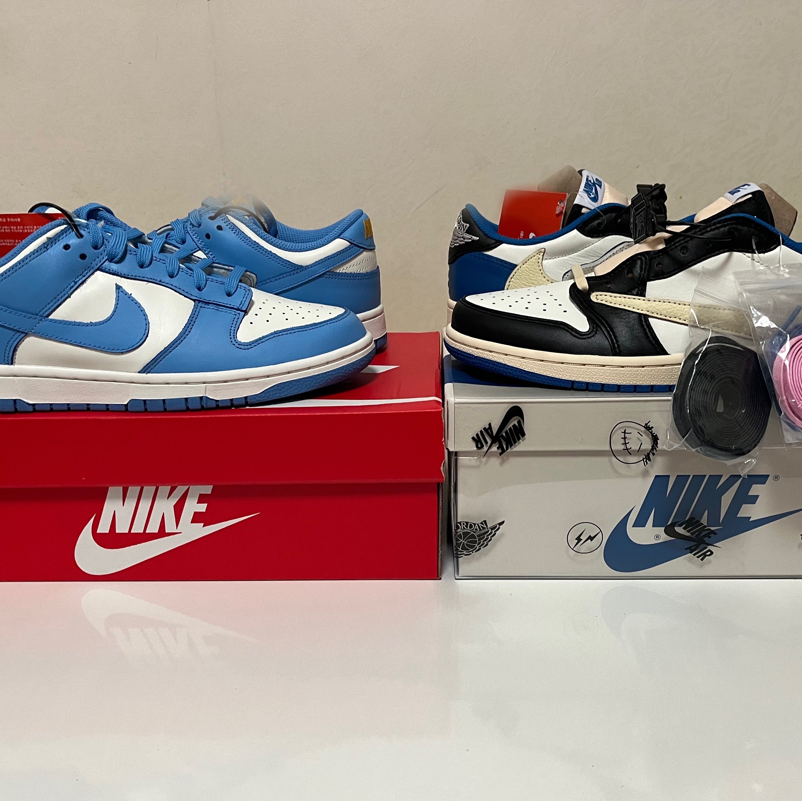 Jordan 1 x Travis Scott x Fragment Retro Low OG SP Military Blue, (W) Nike Dunk Low Coast 착용 스타일