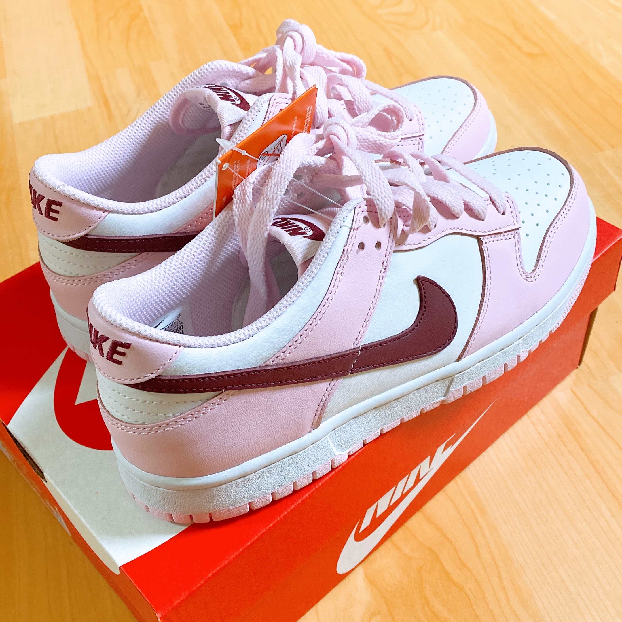 (GS) Nike Dunk Low Pink Foam 착용 스타일 - 2