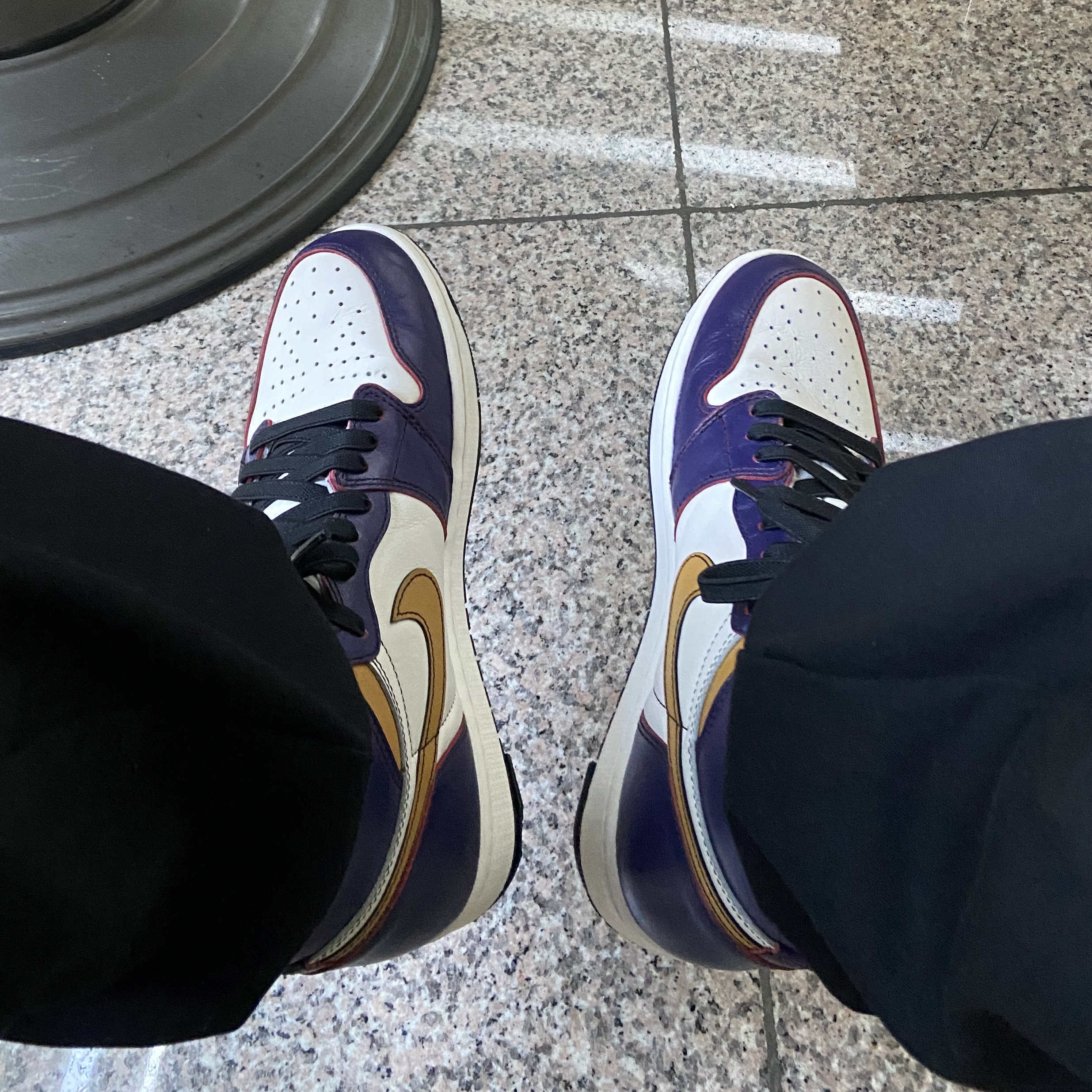 Jordan 1 Retro High OG Defiant SB LA to Chicago 착용 스타일